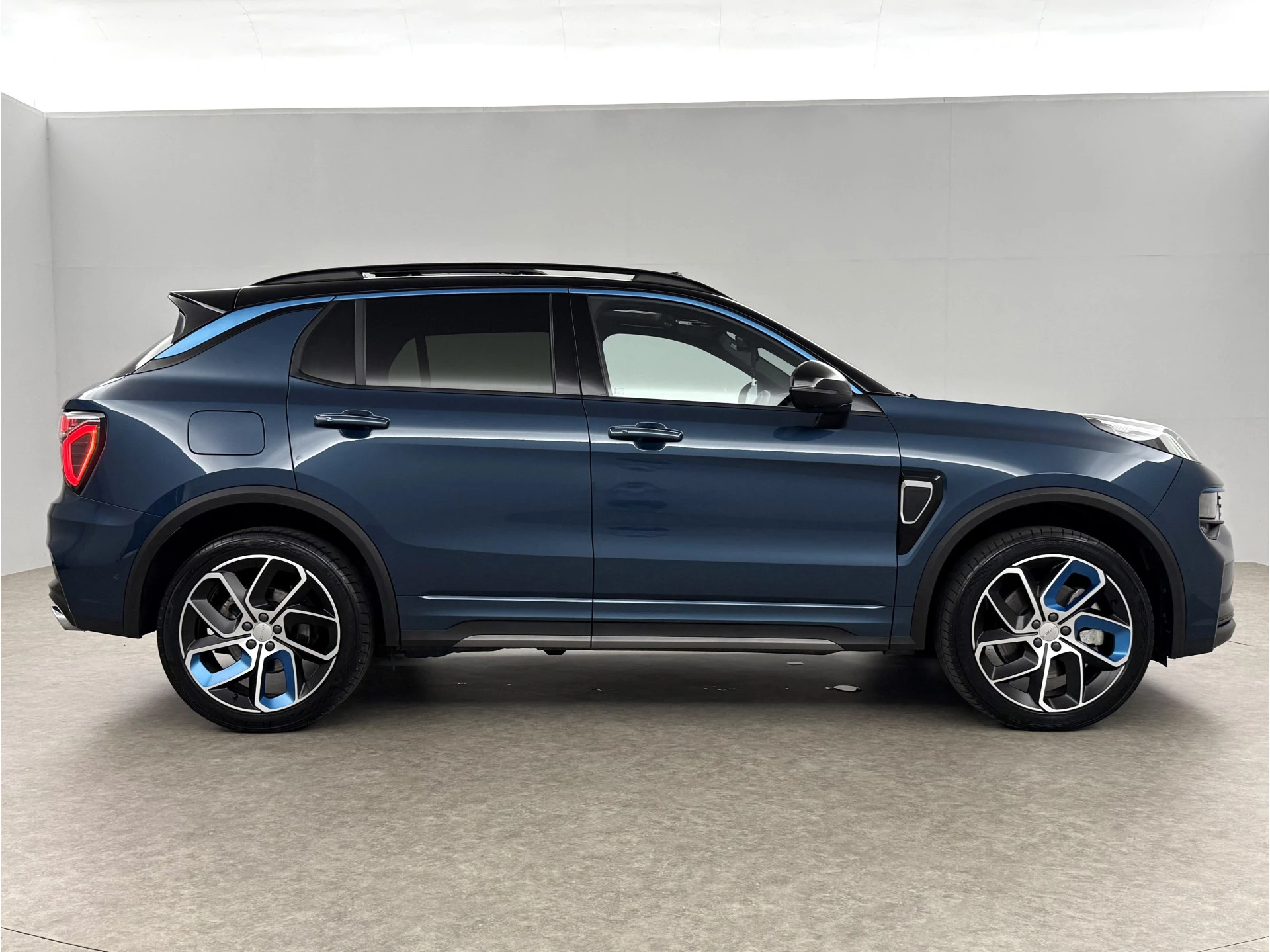 Hoofdafbeelding Lynk & Co 01