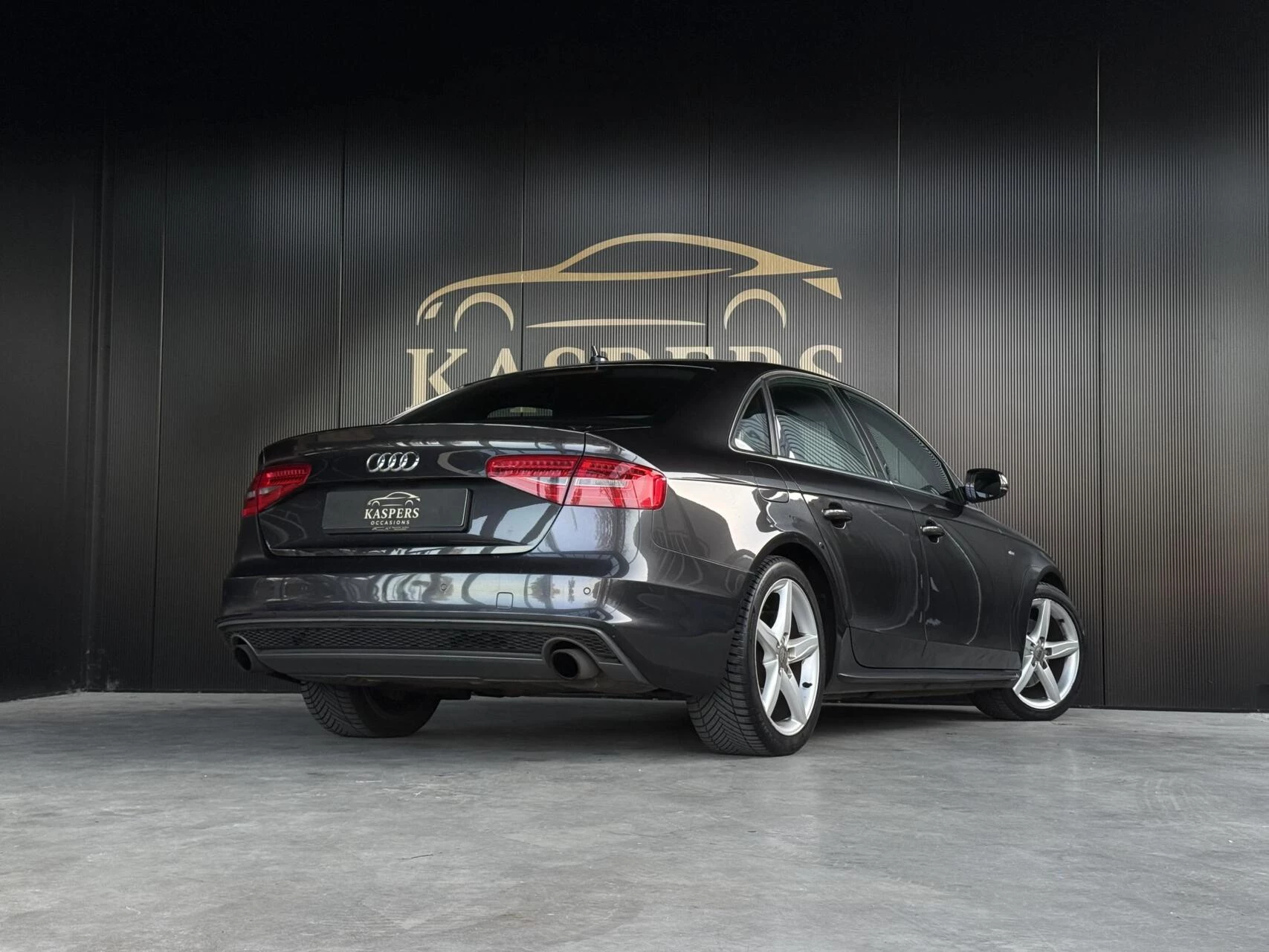 Hoofdafbeelding Audi A4