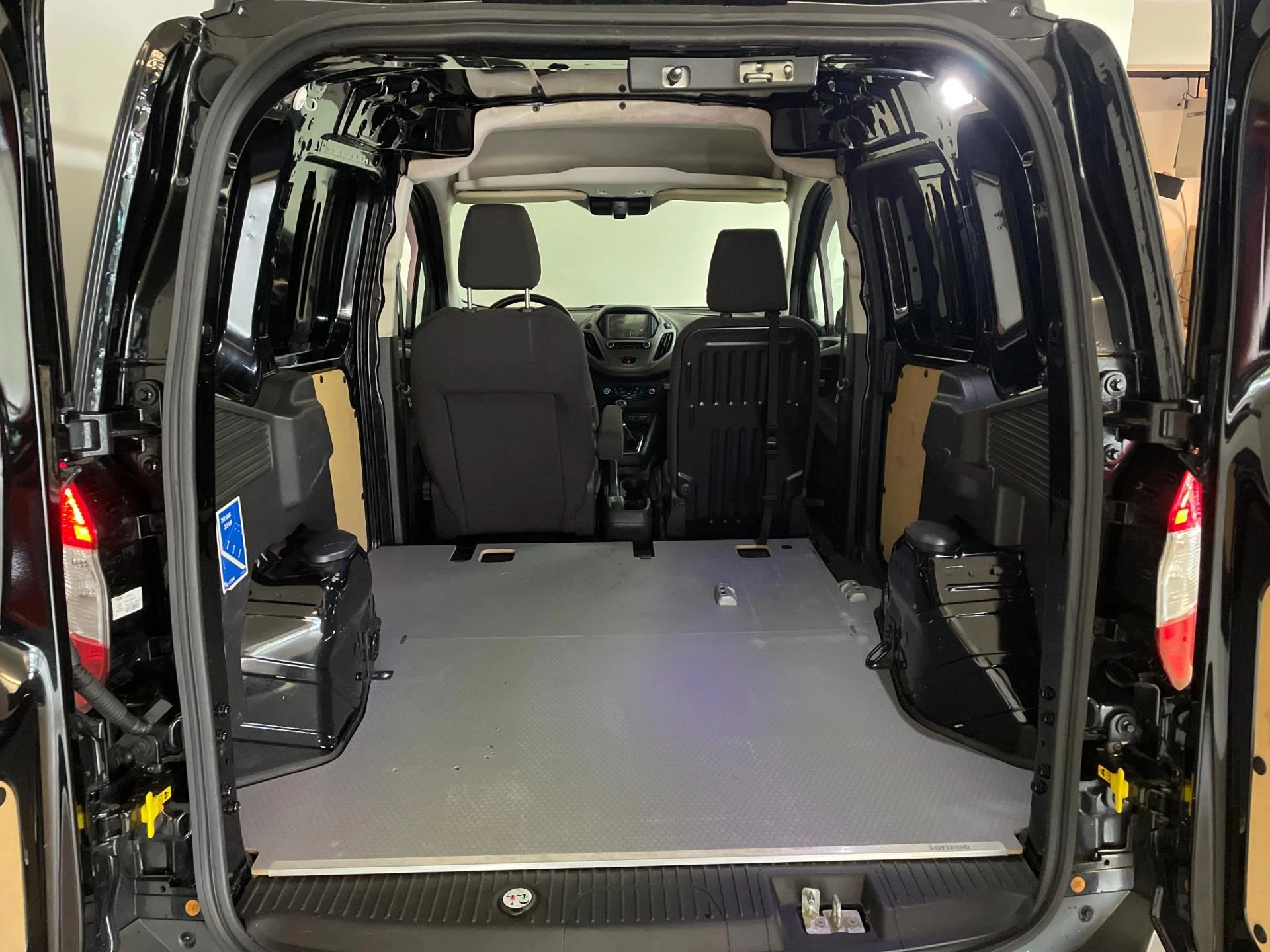 Hoofdafbeelding Ford Transit Courier