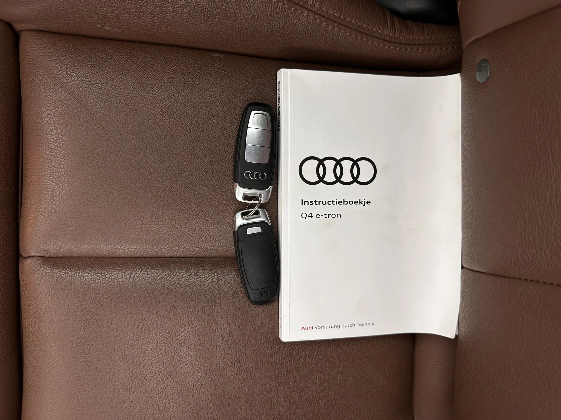 Hoofdafbeelding Audi Q4 e-tron