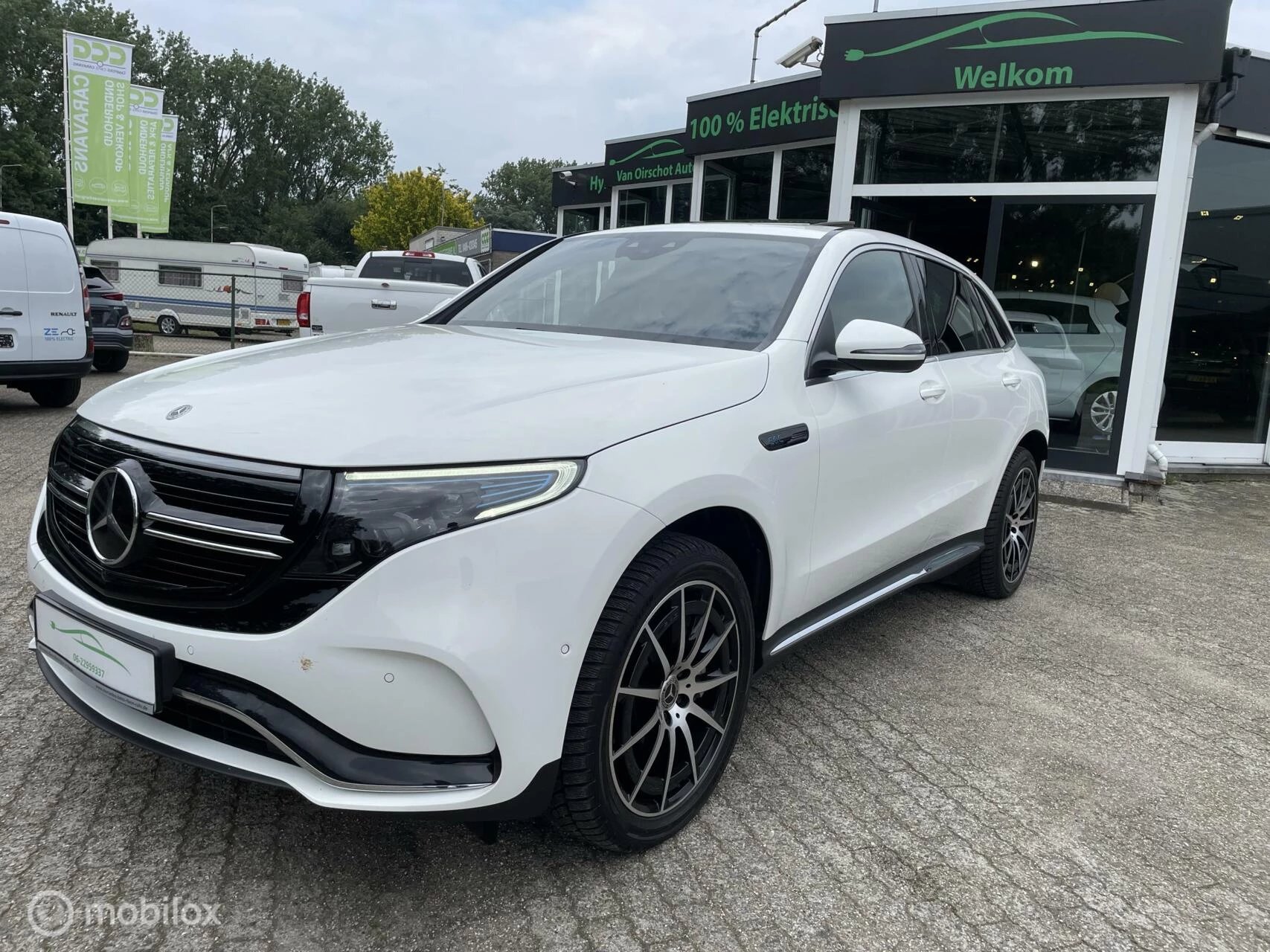 Hoofdafbeelding Mercedes-Benz EQC