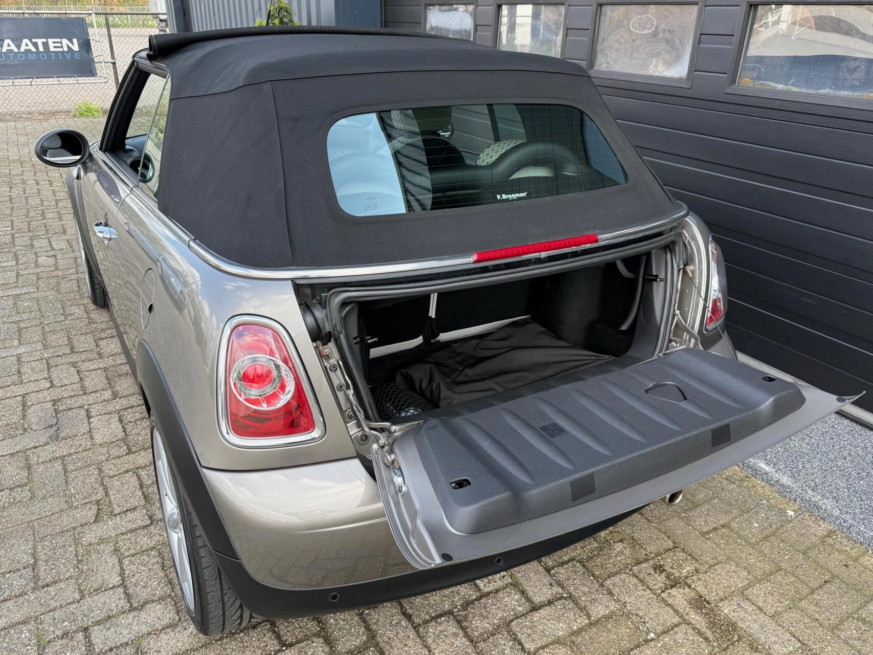 Hoofdafbeelding MINI Cooper Cabrio