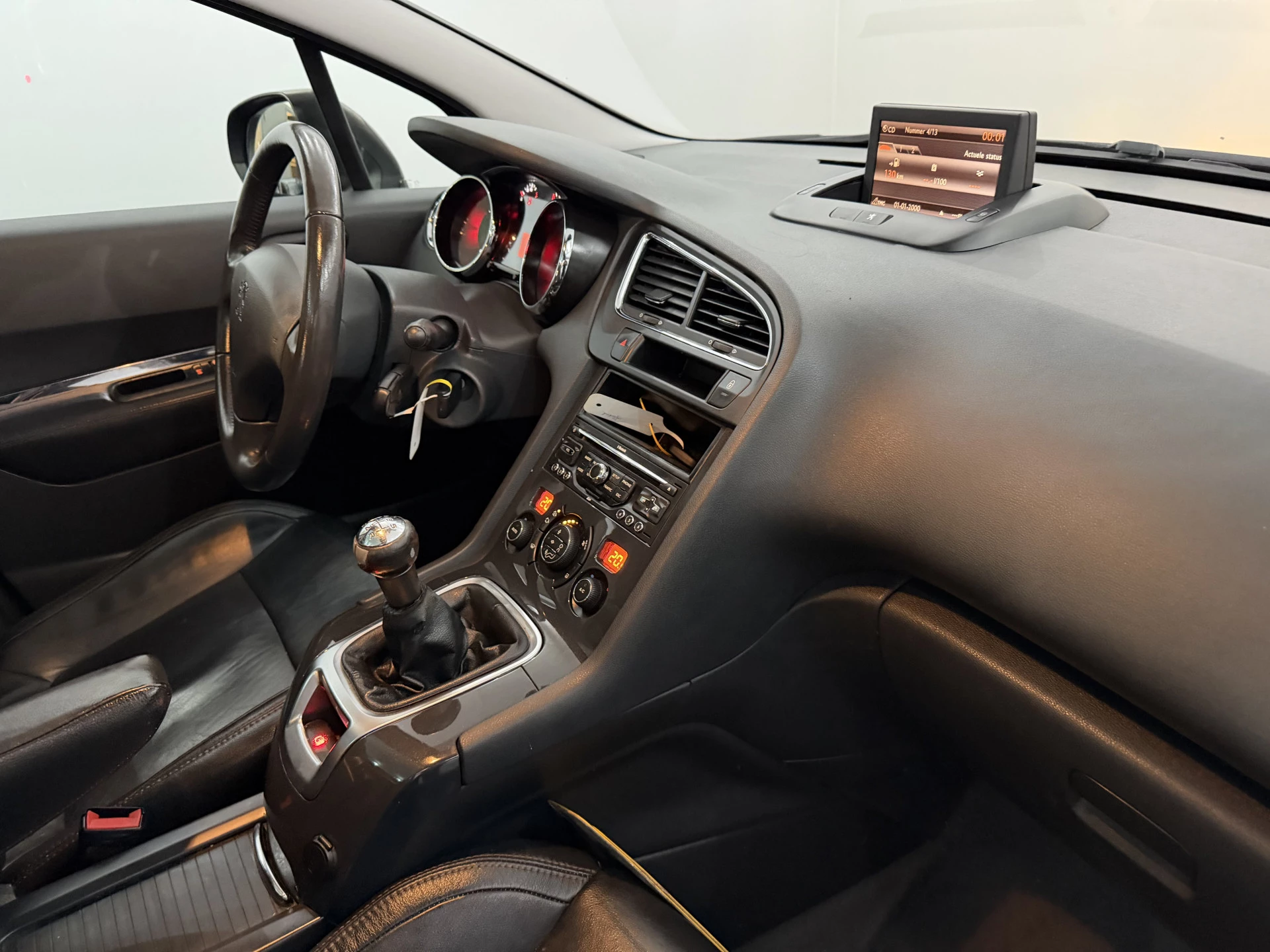 Hoofdafbeelding Peugeot 5008