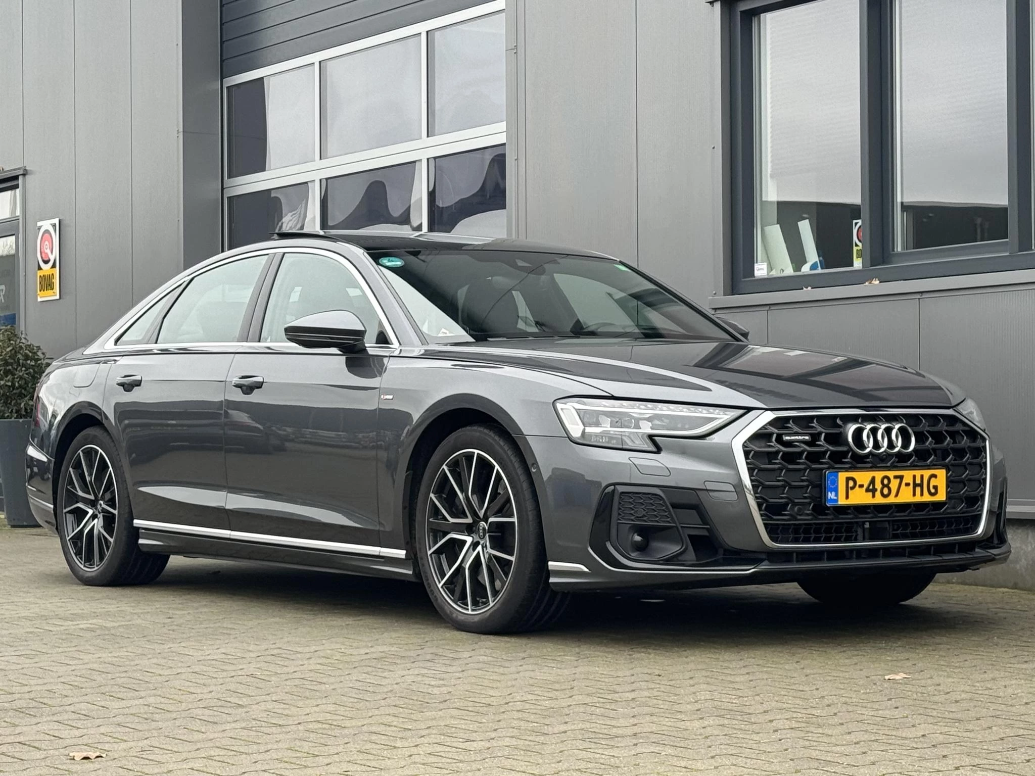 Hoofdafbeelding Audi A8
