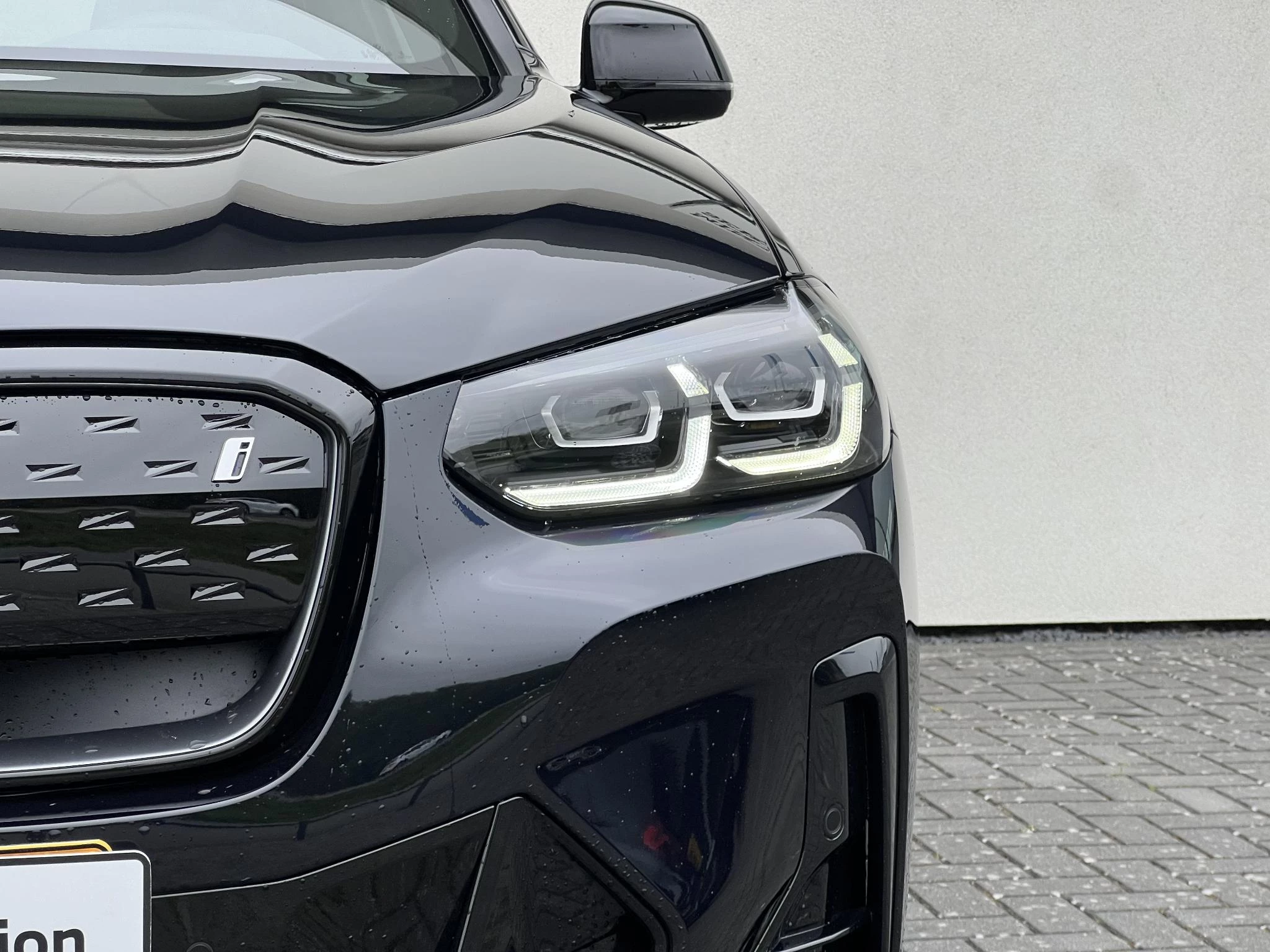 Hoofdafbeelding BMW iX3