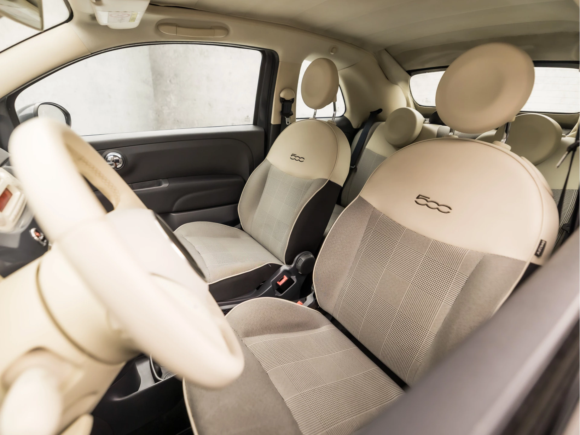 Hoofdafbeelding Fiat 500C