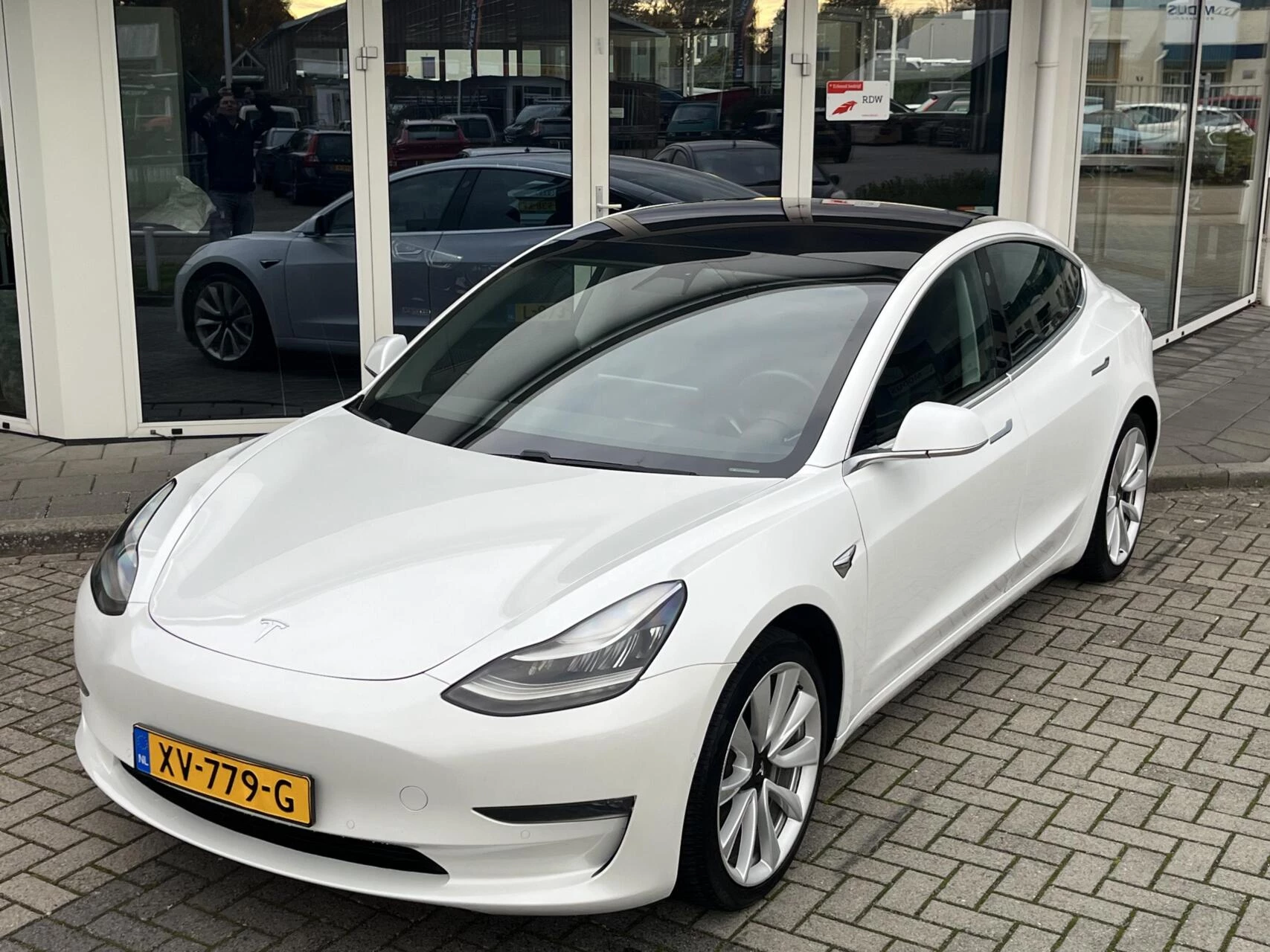 Hoofdafbeelding Tesla Model 3