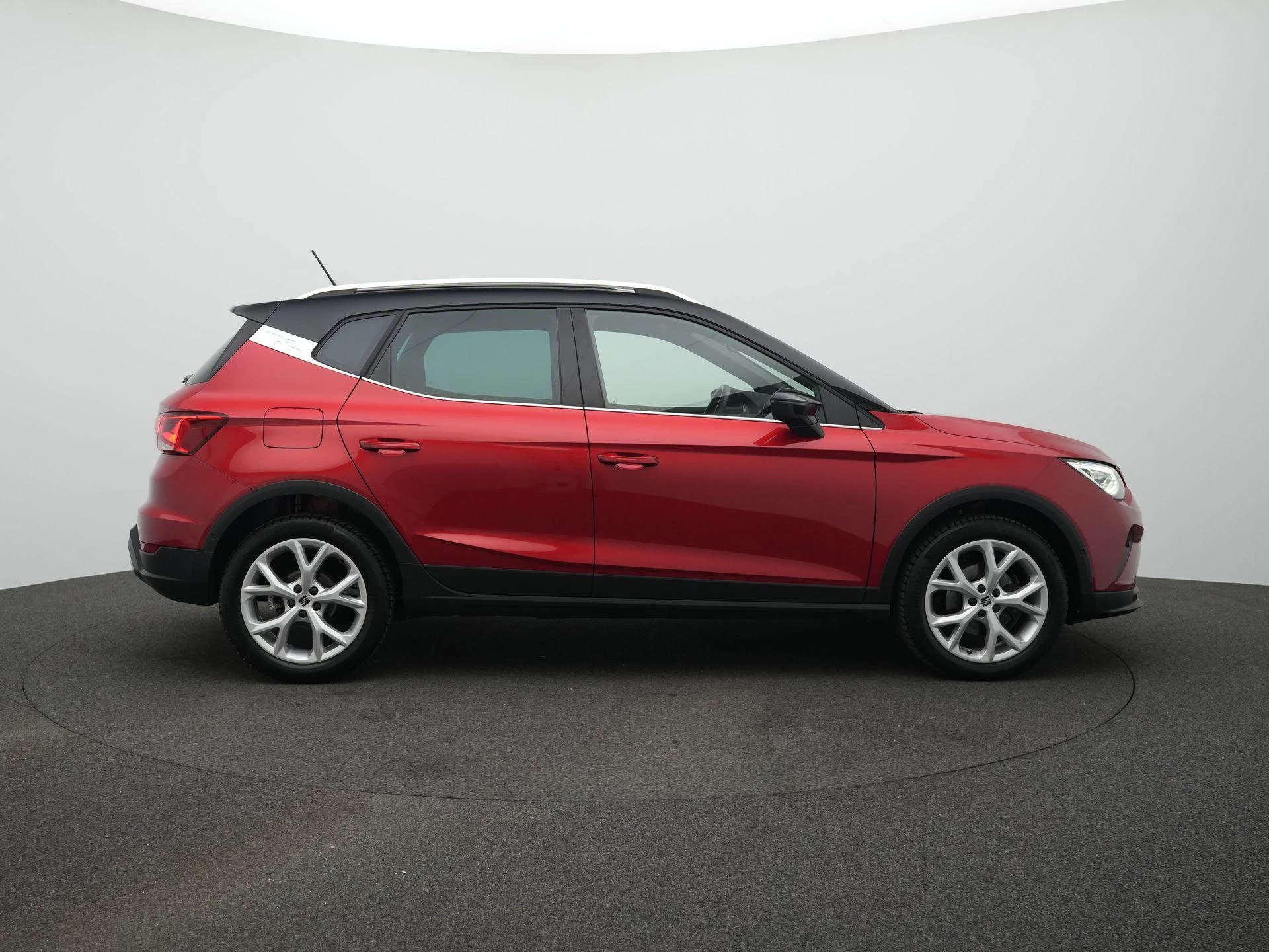 Hoofdafbeelding SEAT Arona
