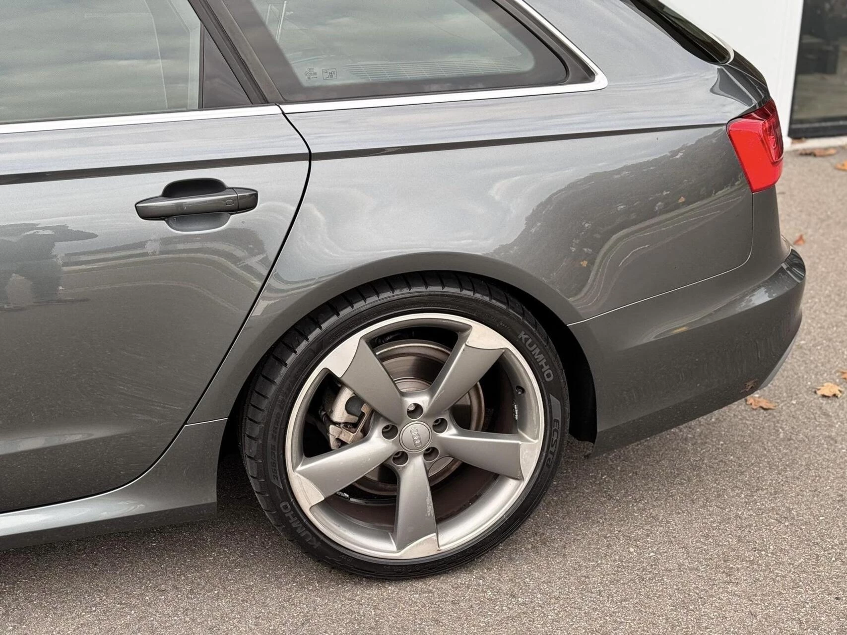 Hoofdafbeelding Audi A6