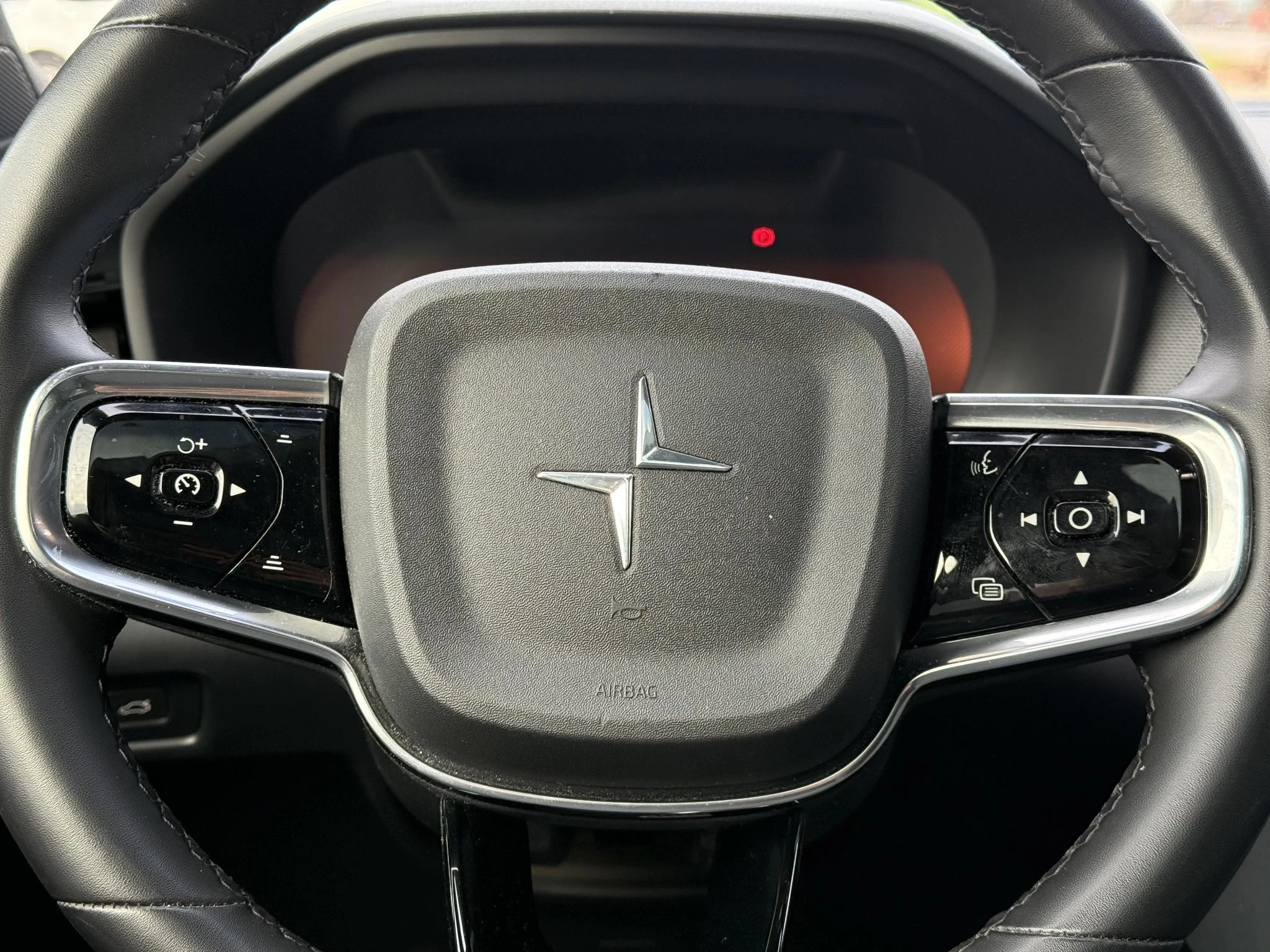 Hoofdafbeelding Polestar 2