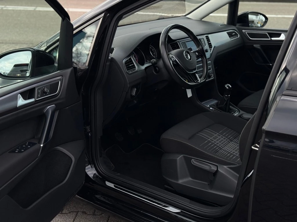 Hoofdafbeelding Volkswagen Golf Sportsvan