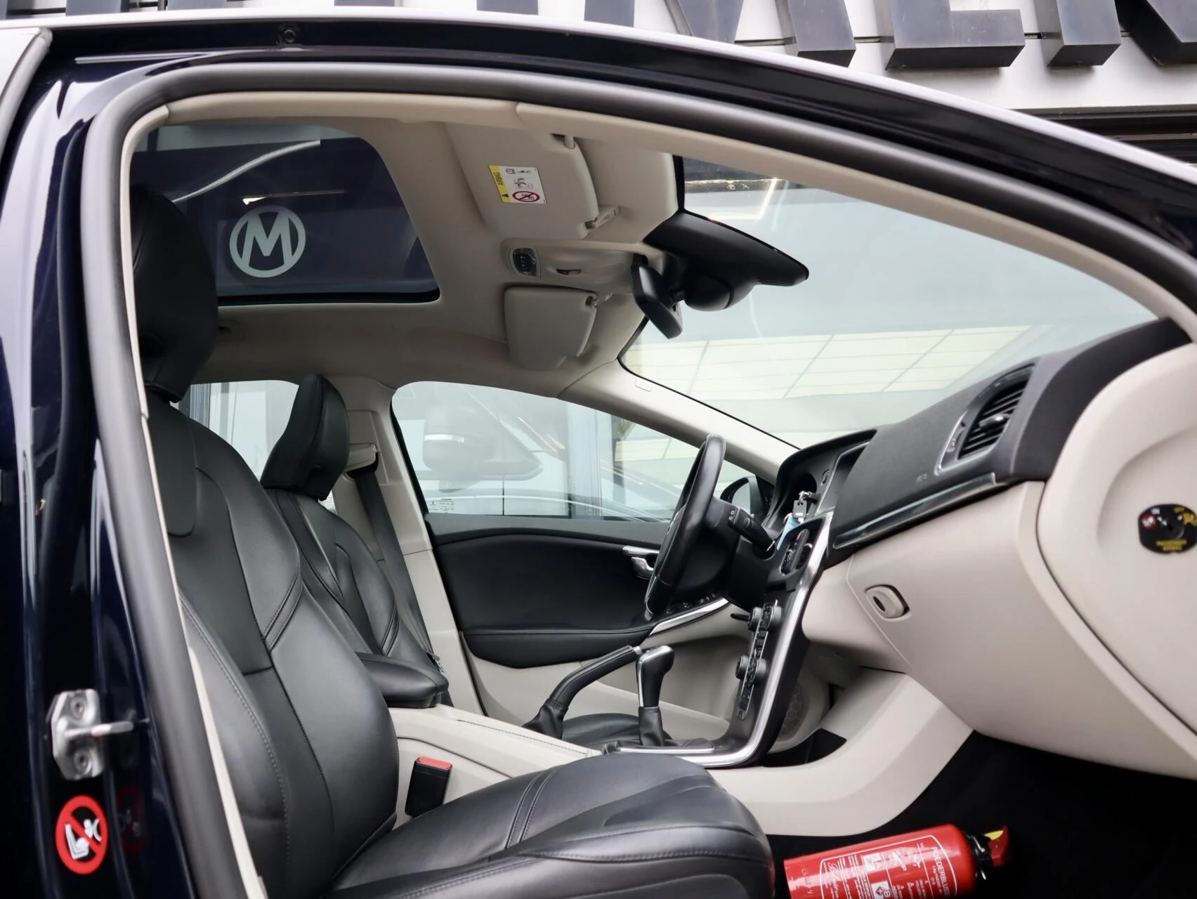 Hoofdafbeelding Volvo V40