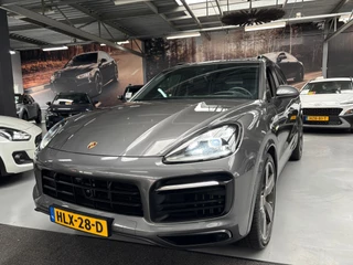 Hoofdafbeelding Porsche Cayenne Porsche Cayenne 3.0 E-Hybrid / Panorama / Sport