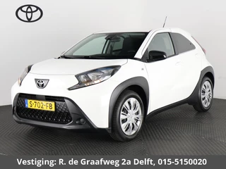 Toyota Aygo X 1.0 VVT-i MT Play | 1e eigenaar | Apple Carplay & AndroidAUTO | Privacy Glass | Camera |