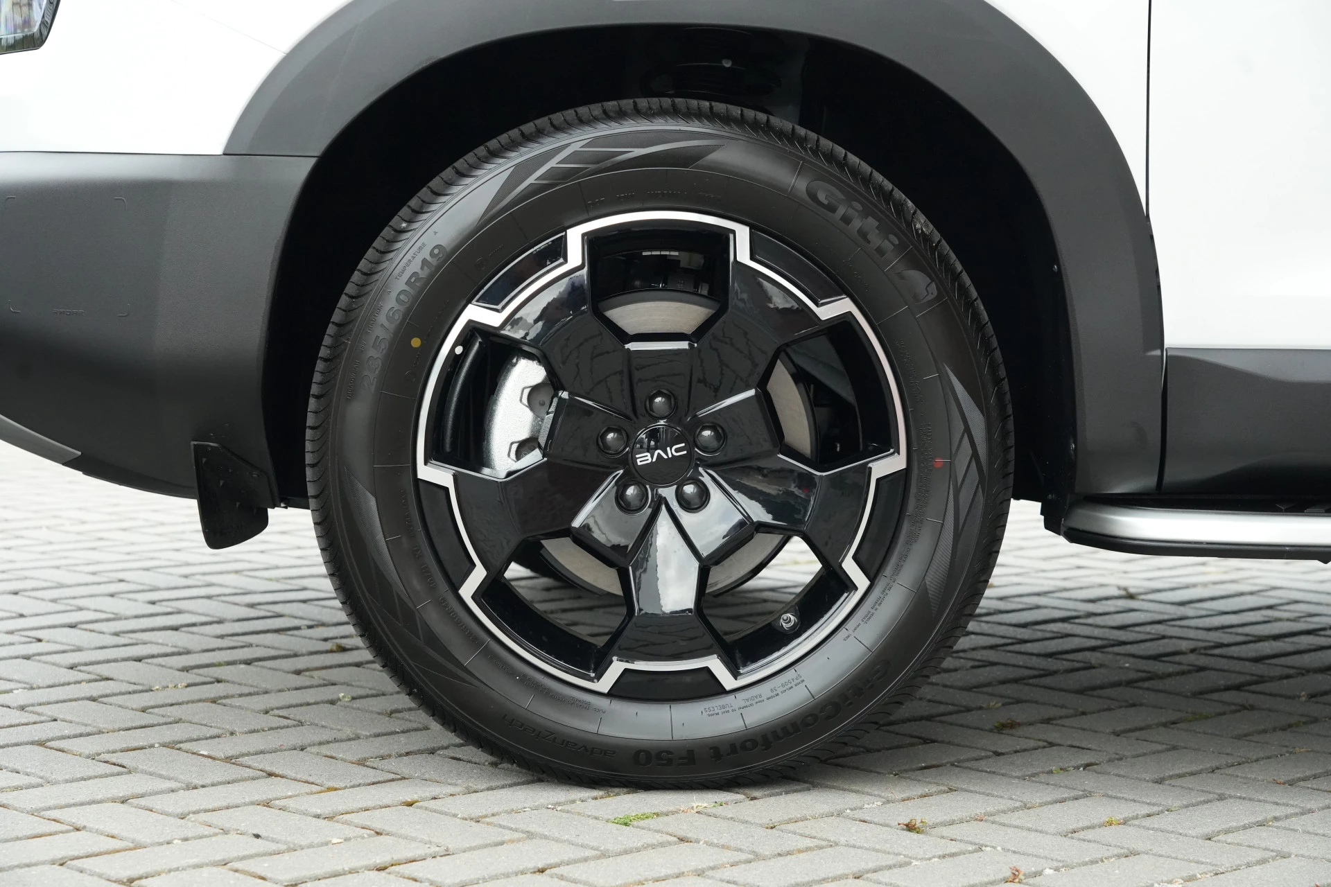 Hoofdafbeelding BAIC BJ30e