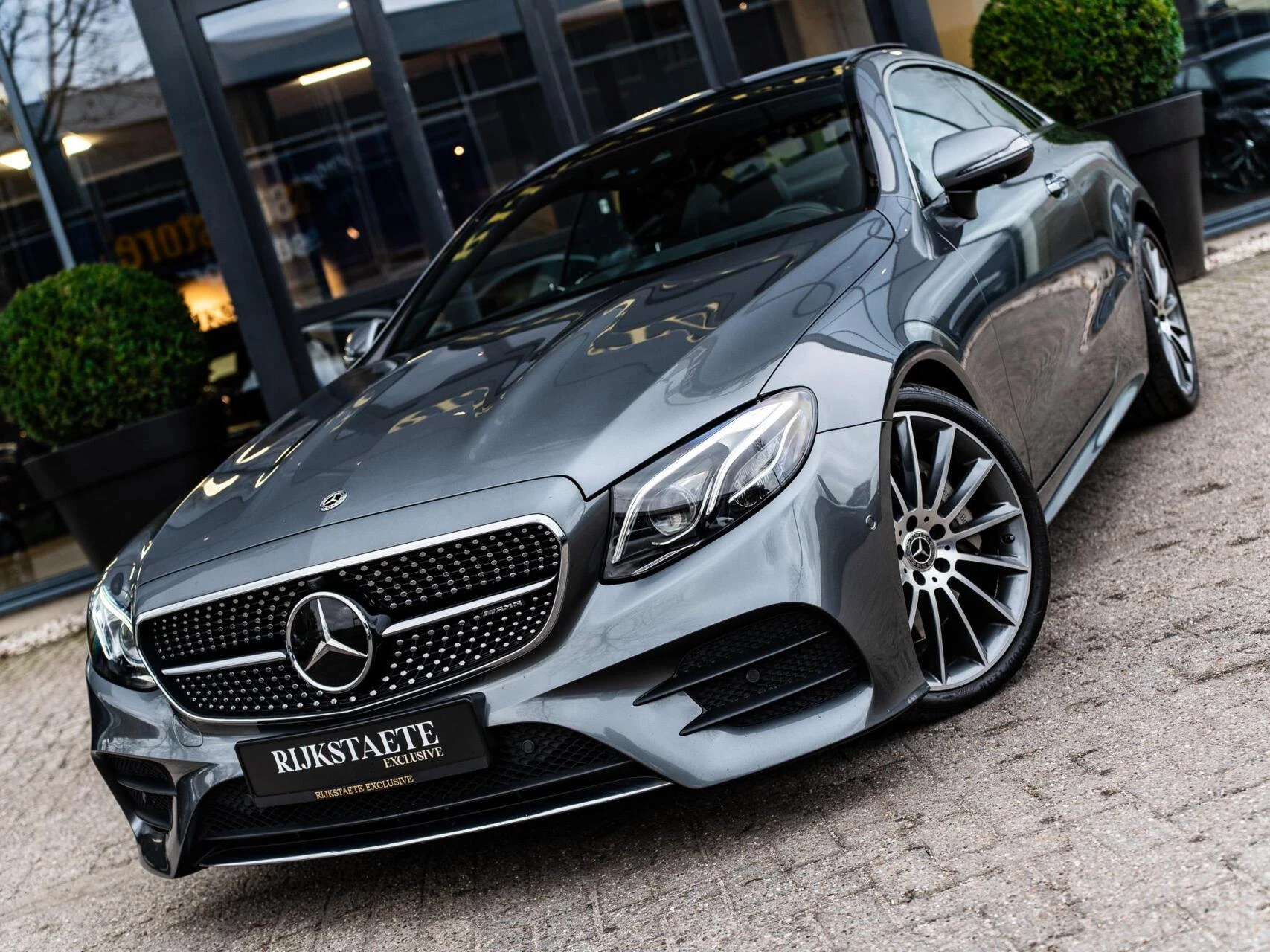 Hoofdafbeelding Mercedes-Benz E-Klasse