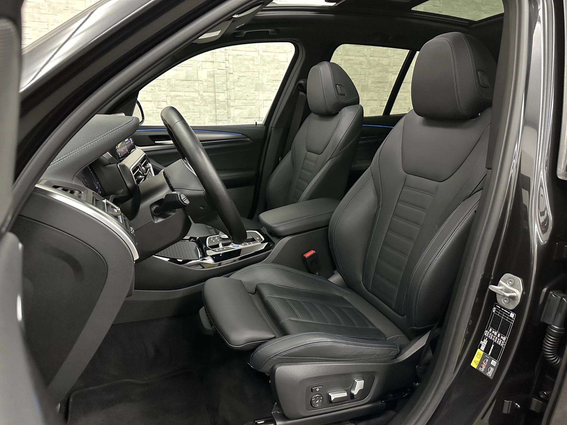 Hoofdafbeelding BMW iX3