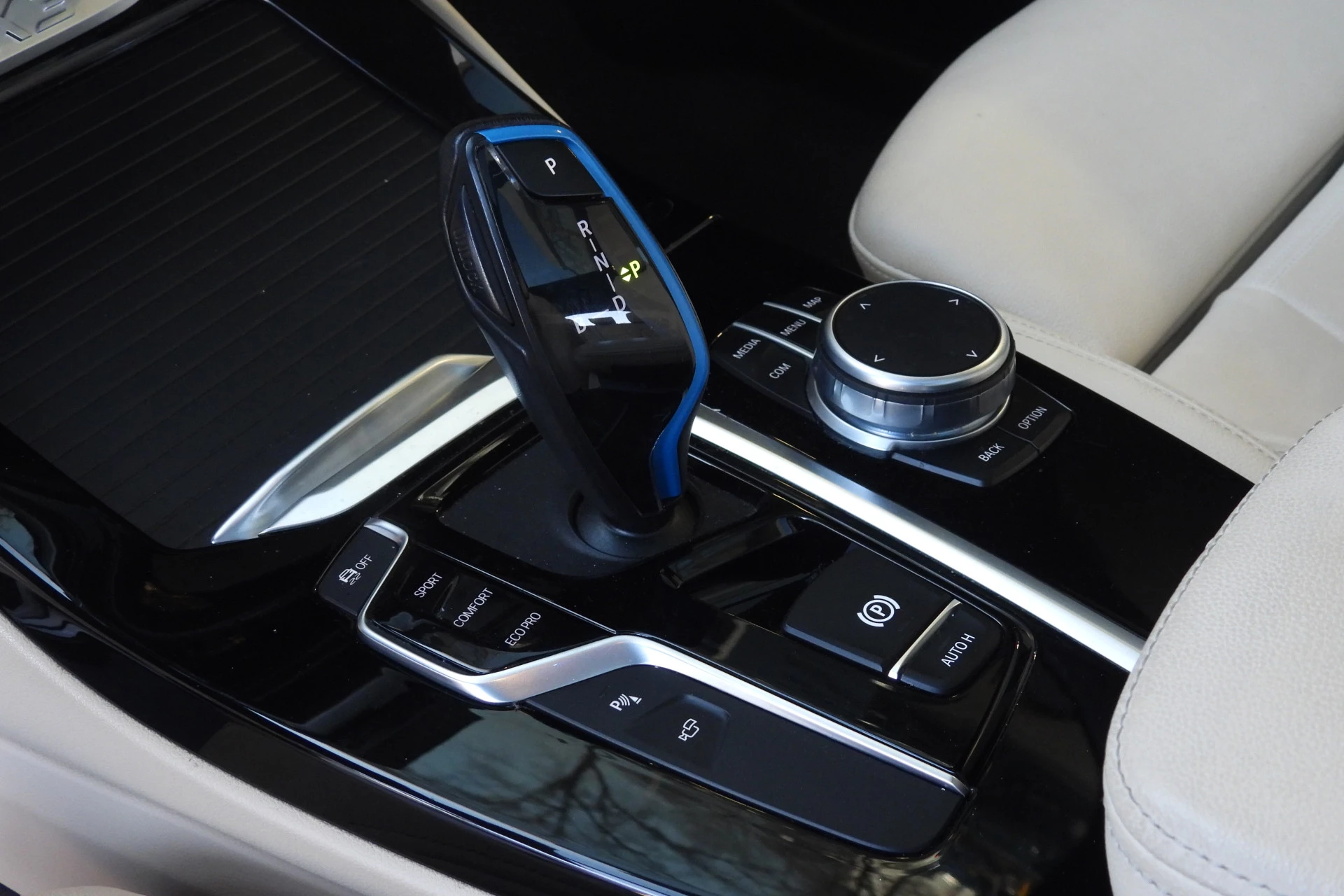 Hoofdafbeelding BMW iX3