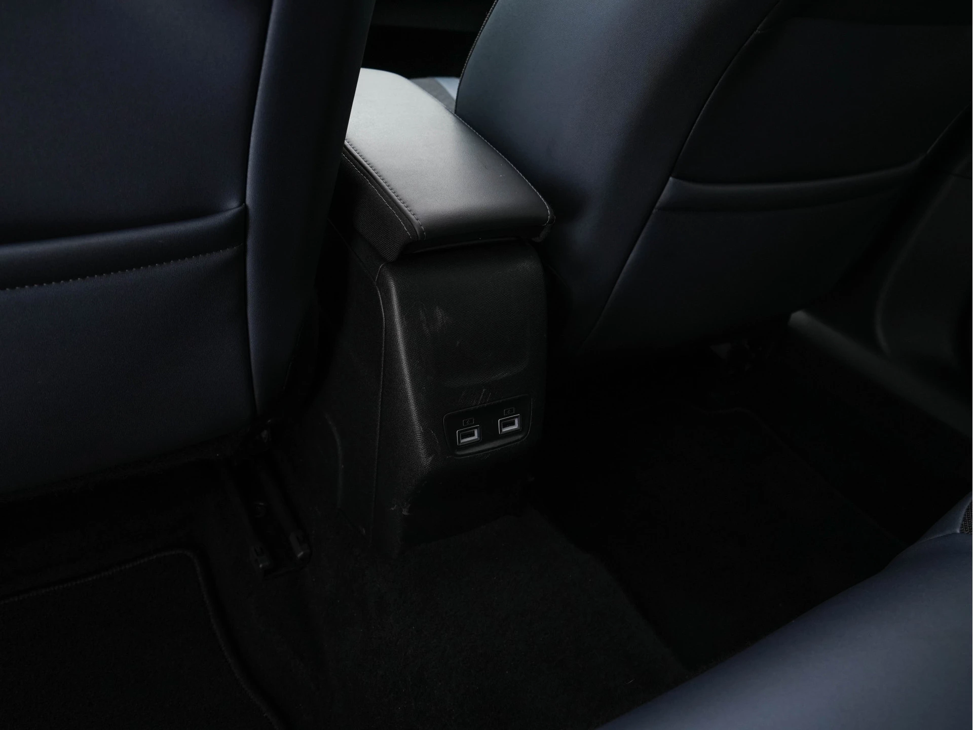 Hoofdafbeelding Peugeot e-2008