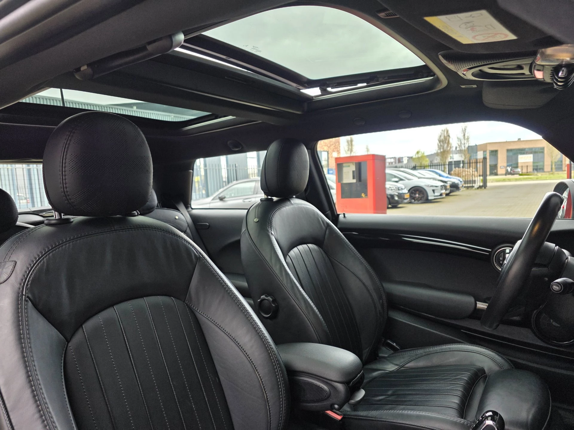 Hoofdafbeelding MINI Electric