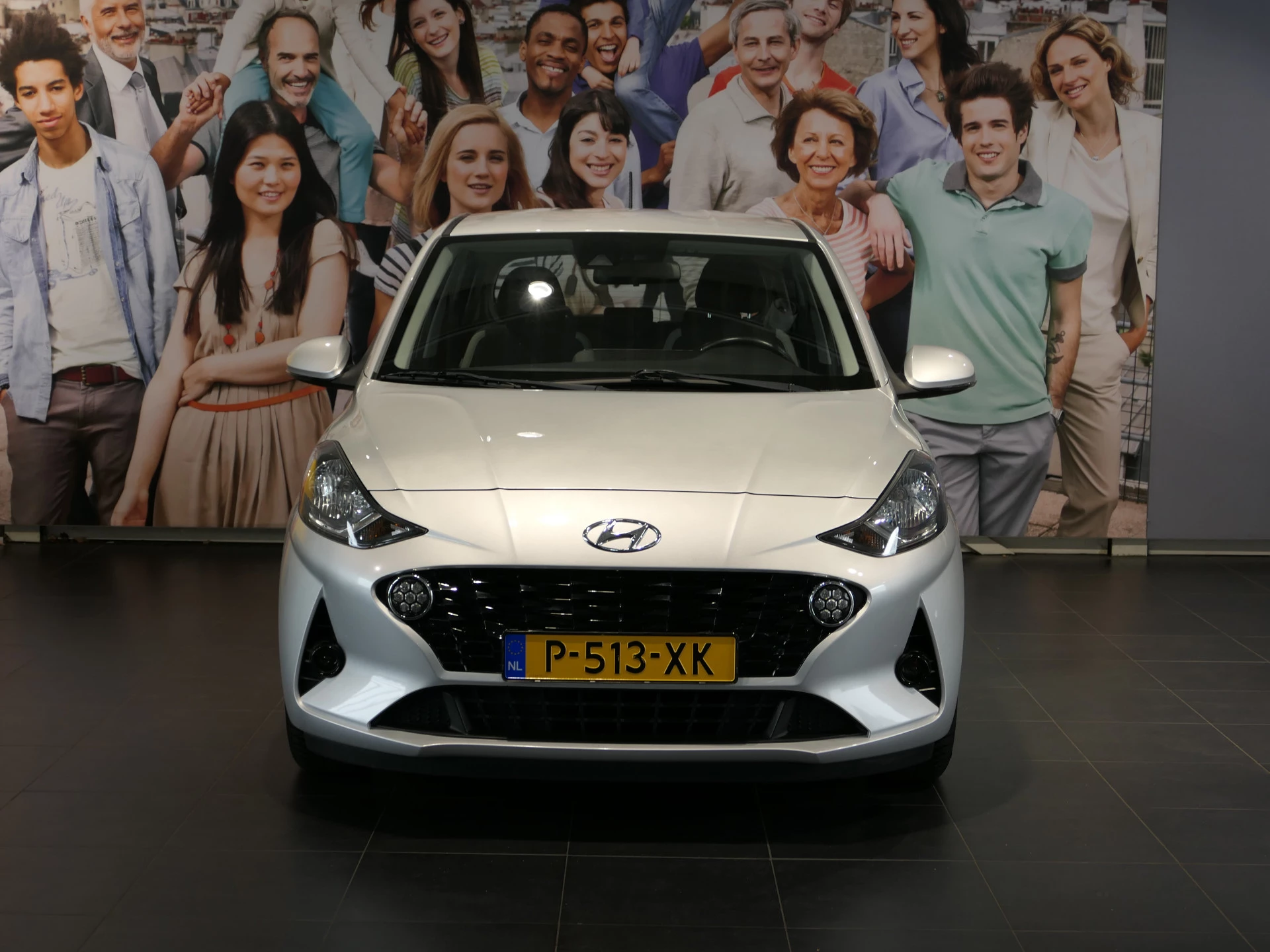 Hoofdafbeelding Hyundai i10