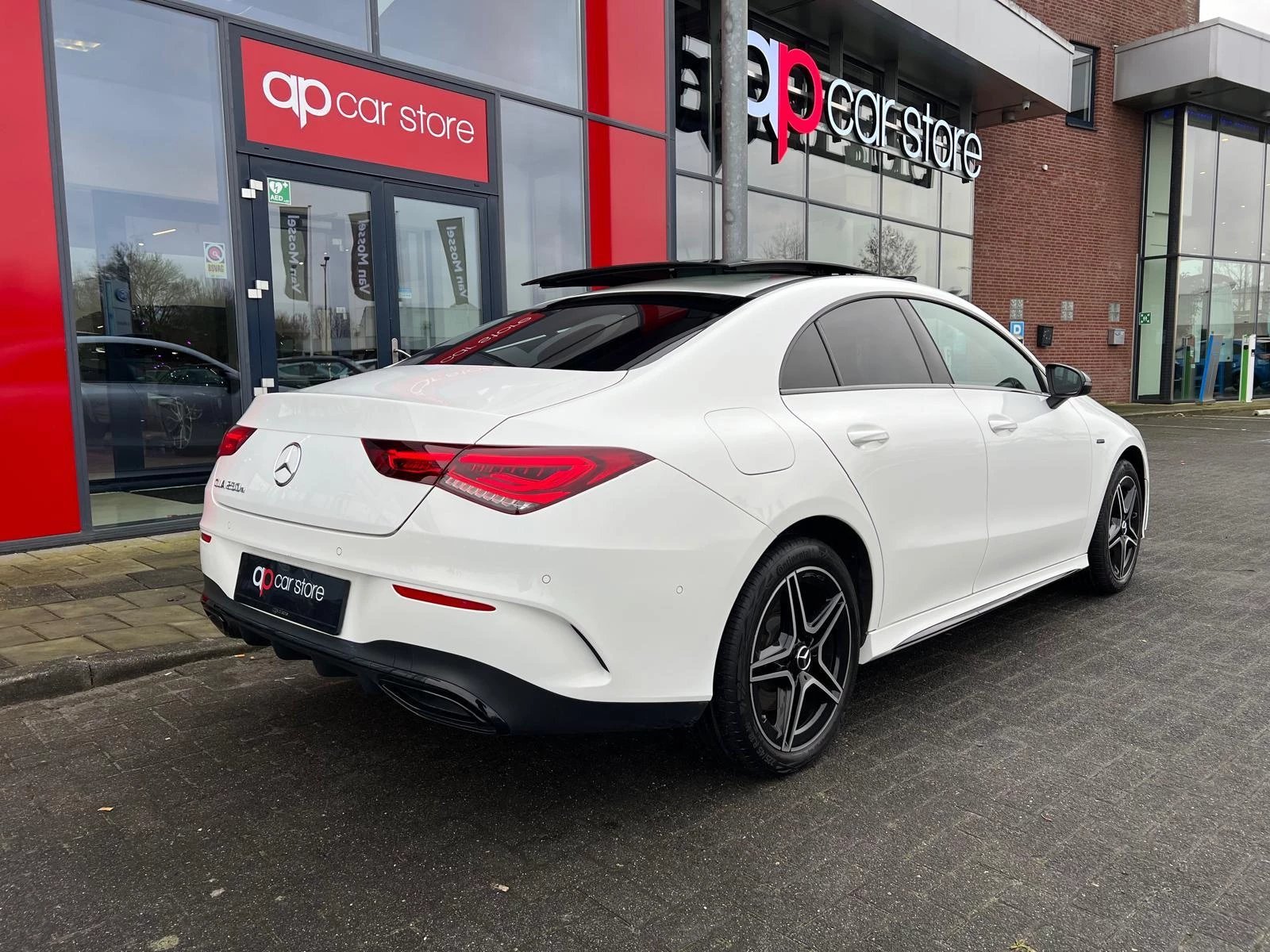 Hoofdafbeelding Mercedes-Benz CLA