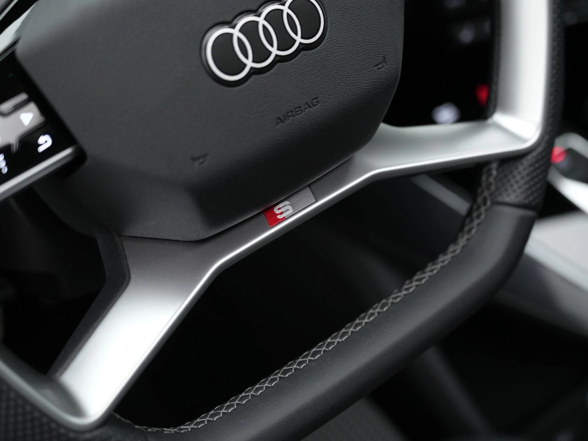 Hoofdafbeelding Audi Q4 e-tron