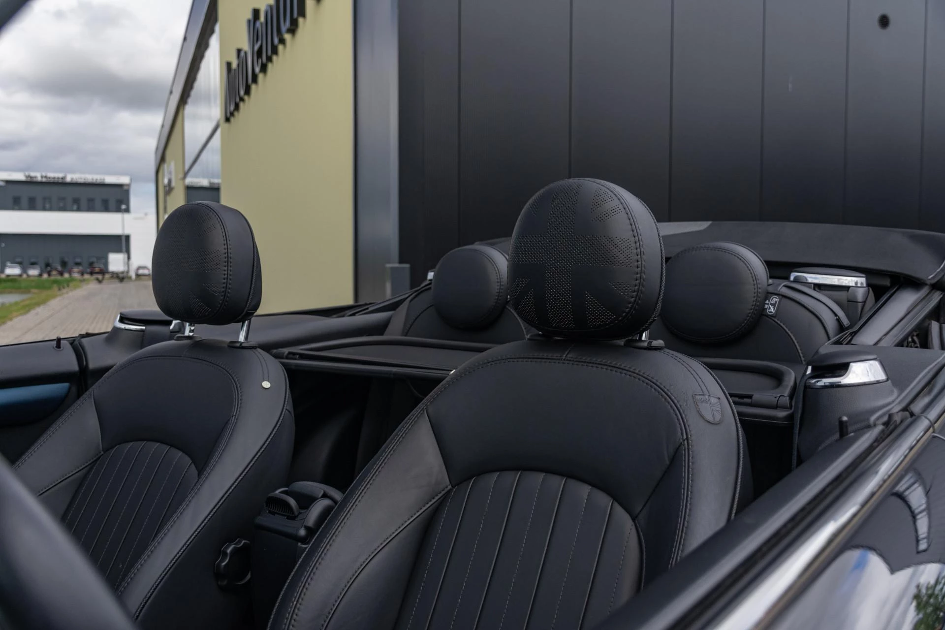Hoofdafbeelding MINI Cooper Cabrio