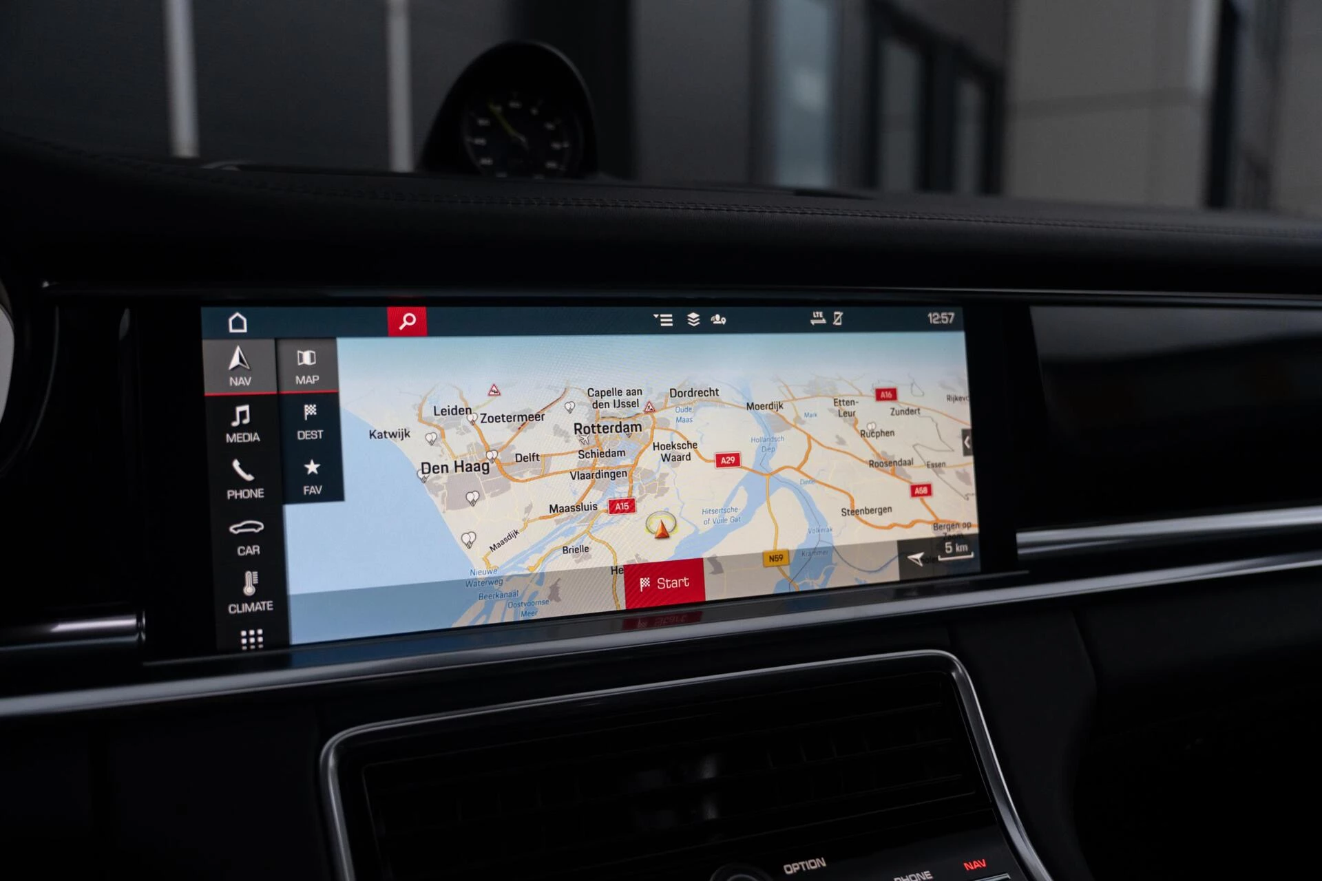 Hoofdafbeelding Porsche Panamera