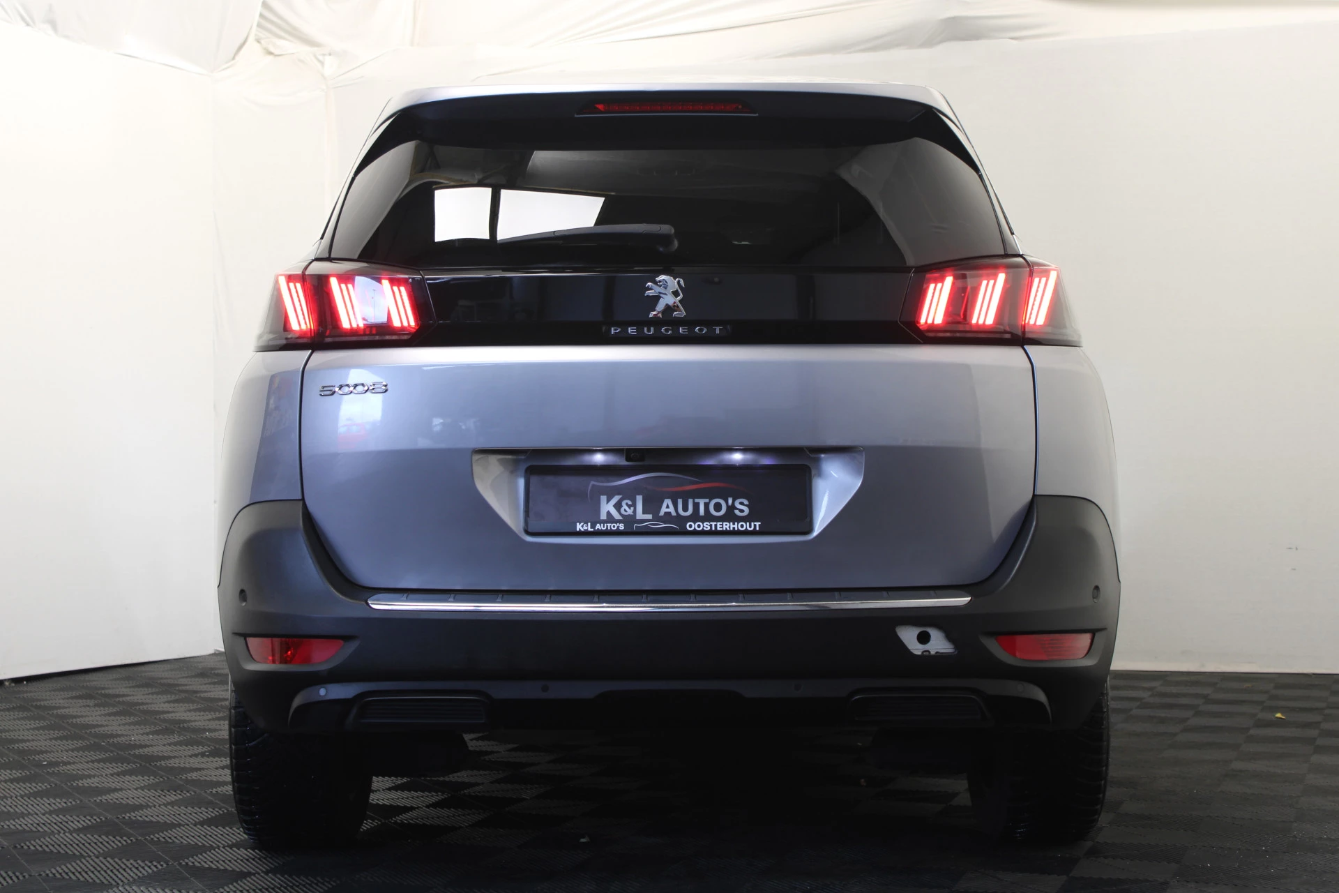 Hoofdafbeelding Peugeot 5008