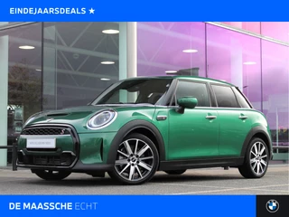 MINI Cooper S Hatchback Classic Automaat / Achteruitrijcamera / Sportstoelen / LED / Comfort Access / Cruise Control / Stoelverwarming