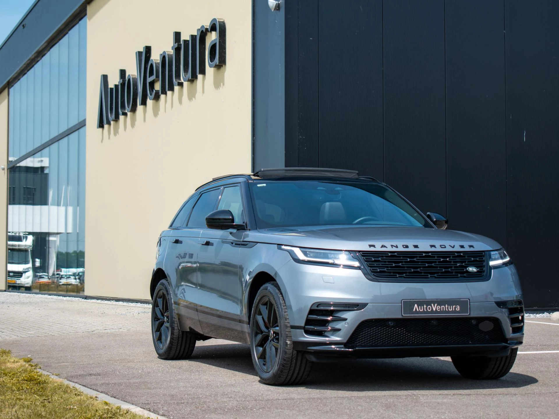 Hoofdafbeelding Land Rover Range Rover Velar