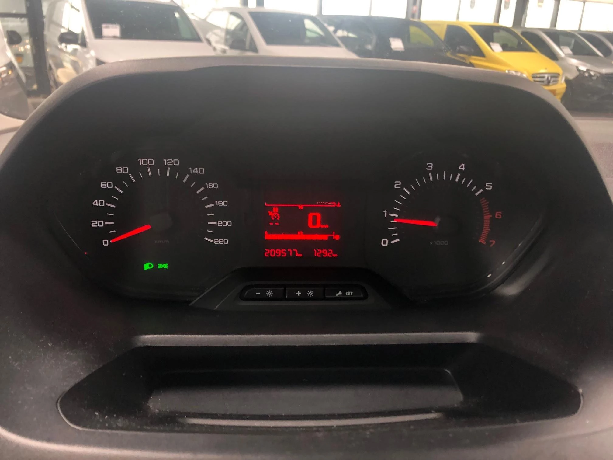 Hoofdafbeelding Peugeot Partner