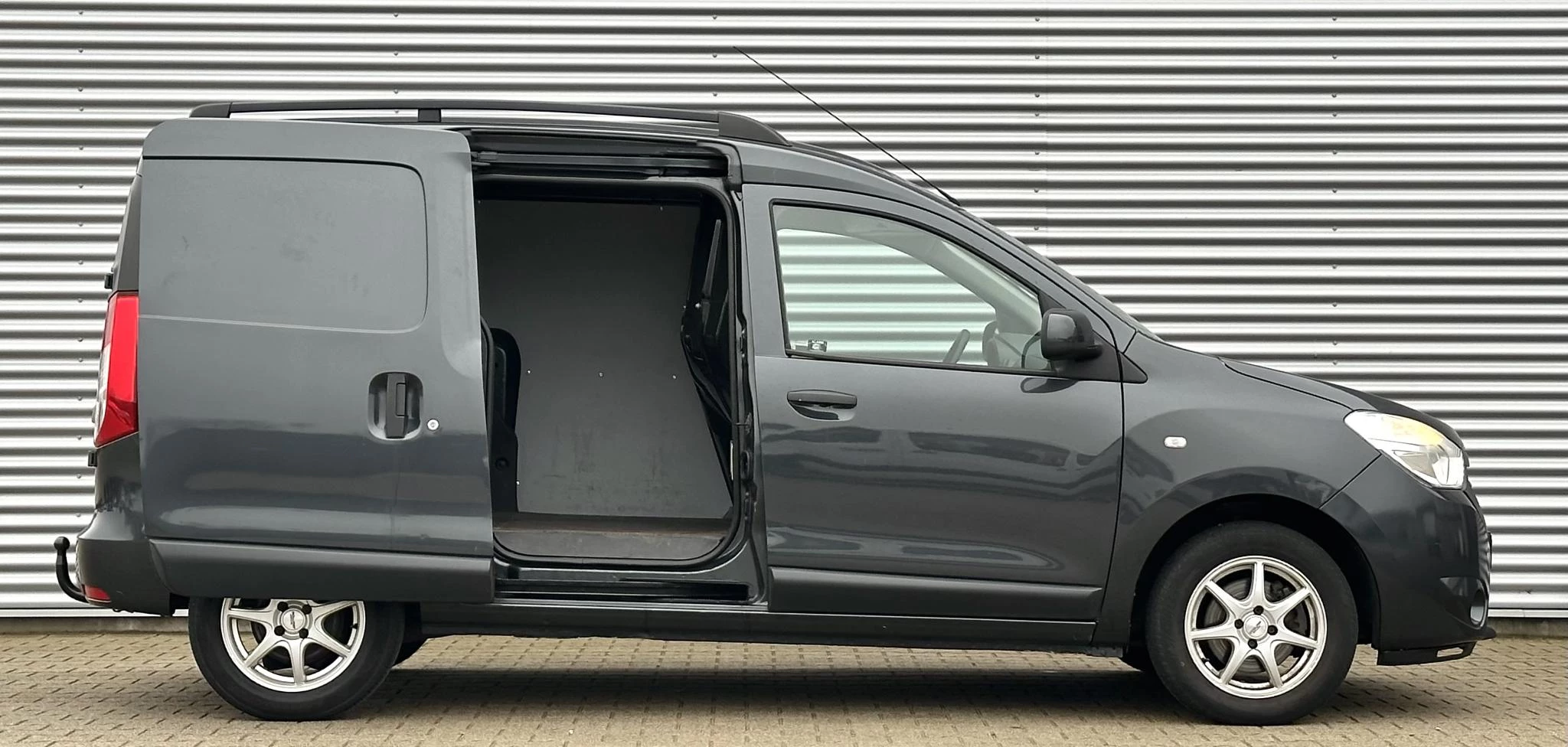 Hoofdafbeelding Dacia Dokker