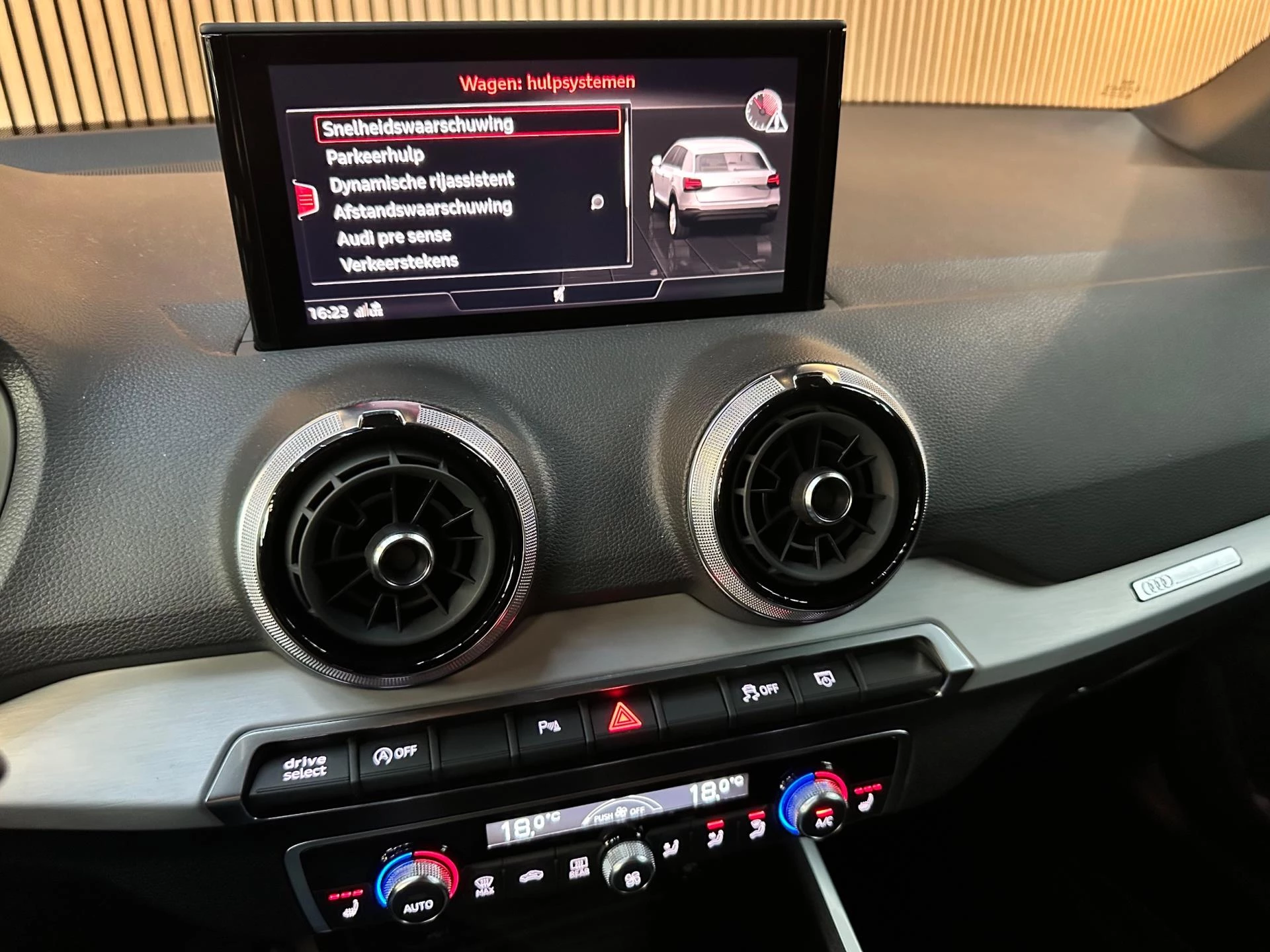 Hoofdafbeelding Audi Q2