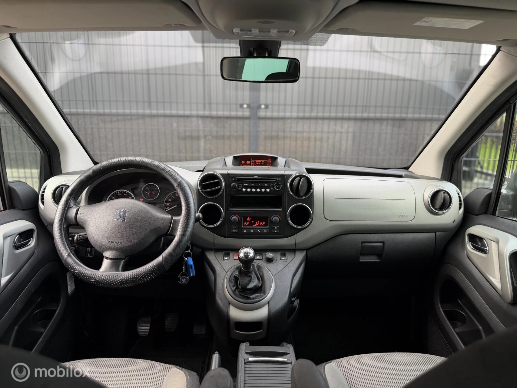 Hoofdafbeelding Peugeot Partner