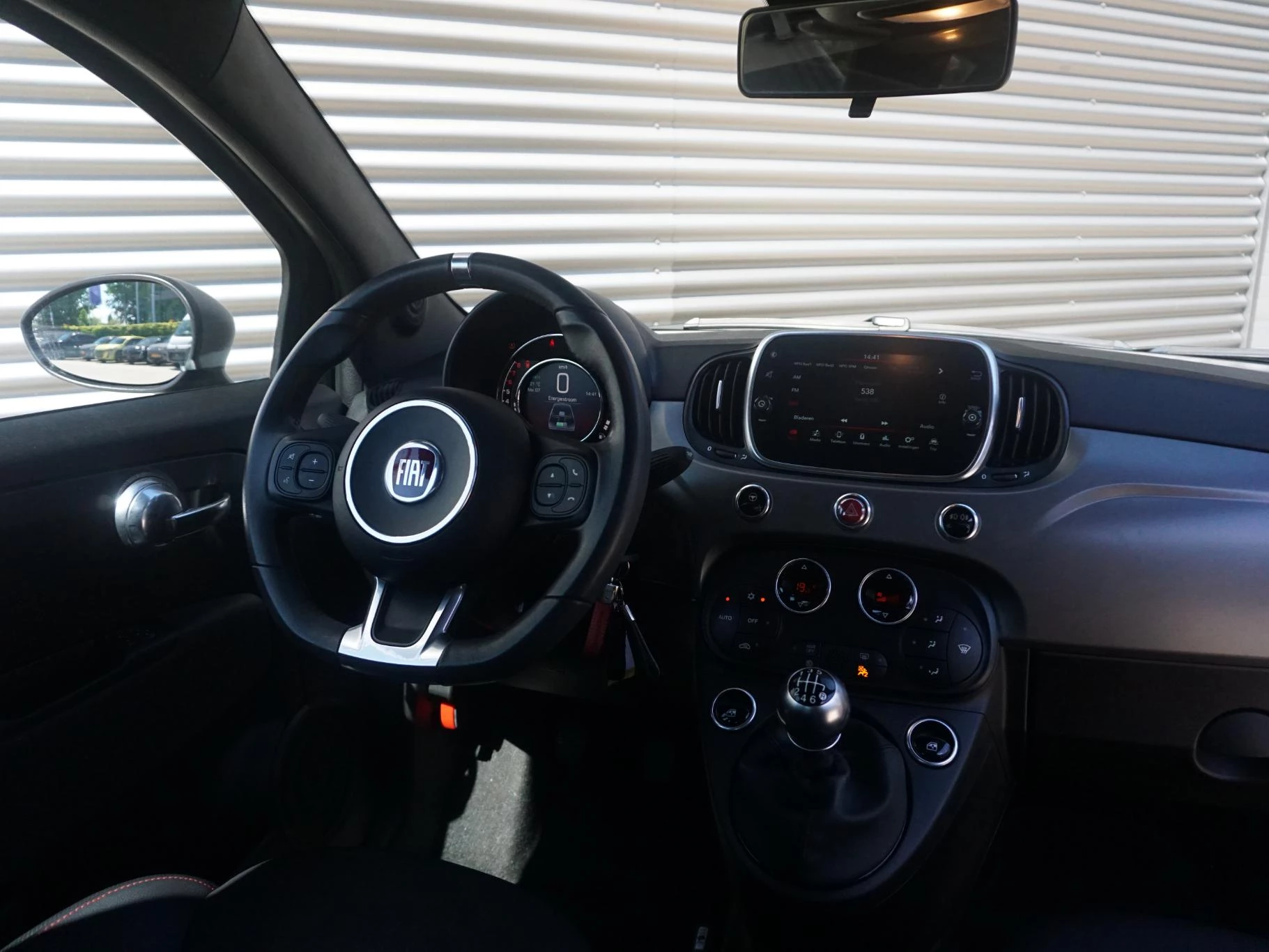 Hoofdafbeelding Fiat 500C