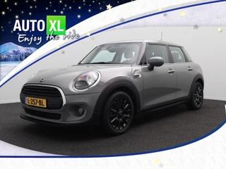 MINI 5-deurs Mini 1.5 Aut. Business Edition Carplay Navi Park. Sens LMV 16' LED