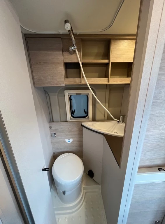 Hoofdafbeelding Bürstner Campeo C600 Active Hefdak Cruise