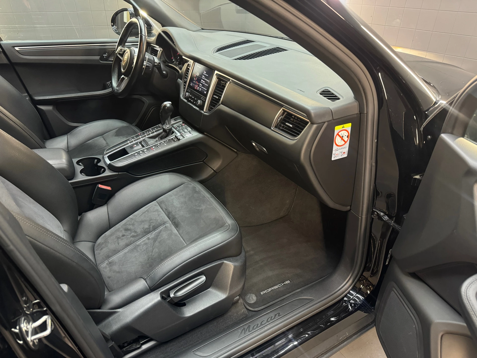 Hoofdafbeelding Porsche Macan