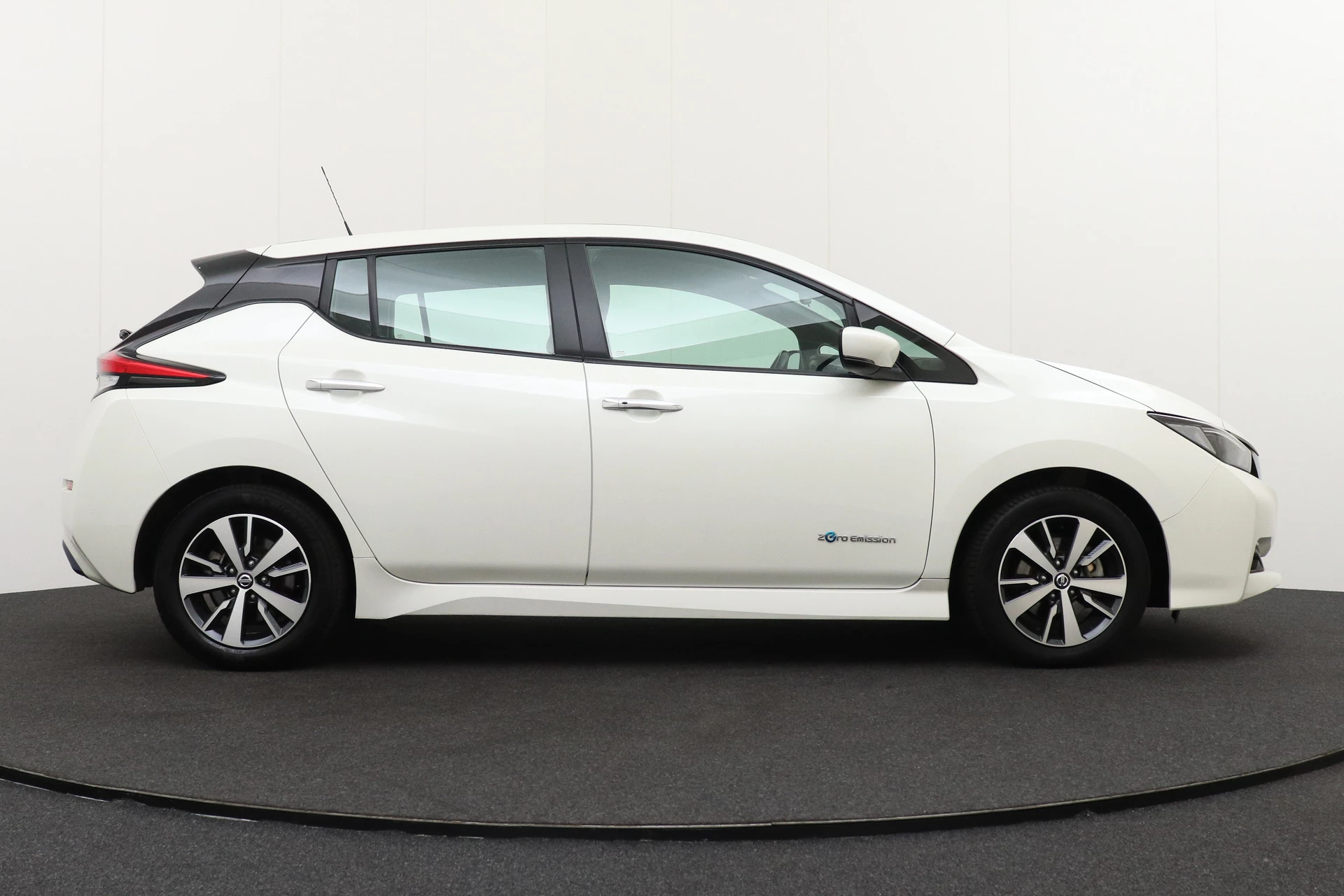 Hoofdafbeelding Nissan Leaf