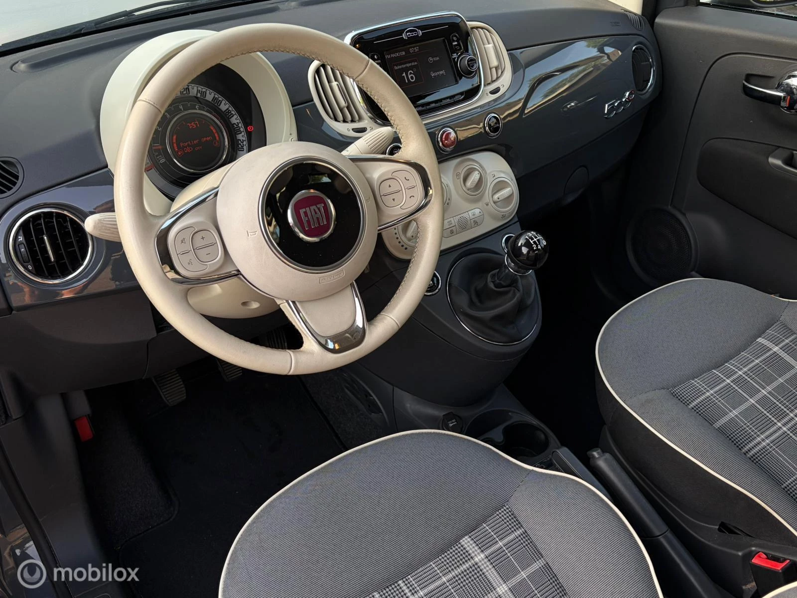 Hoofdafbeelding Fiat 500C