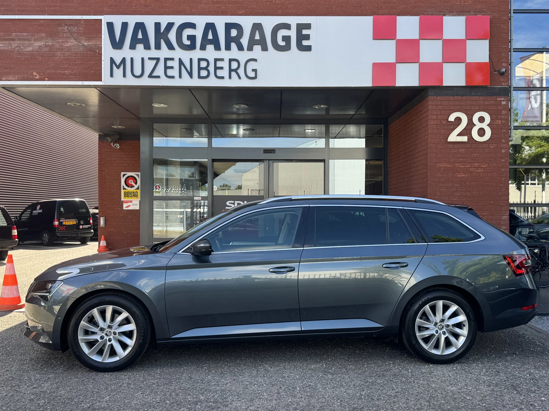 Hoofdafbeelding Škoda Superb