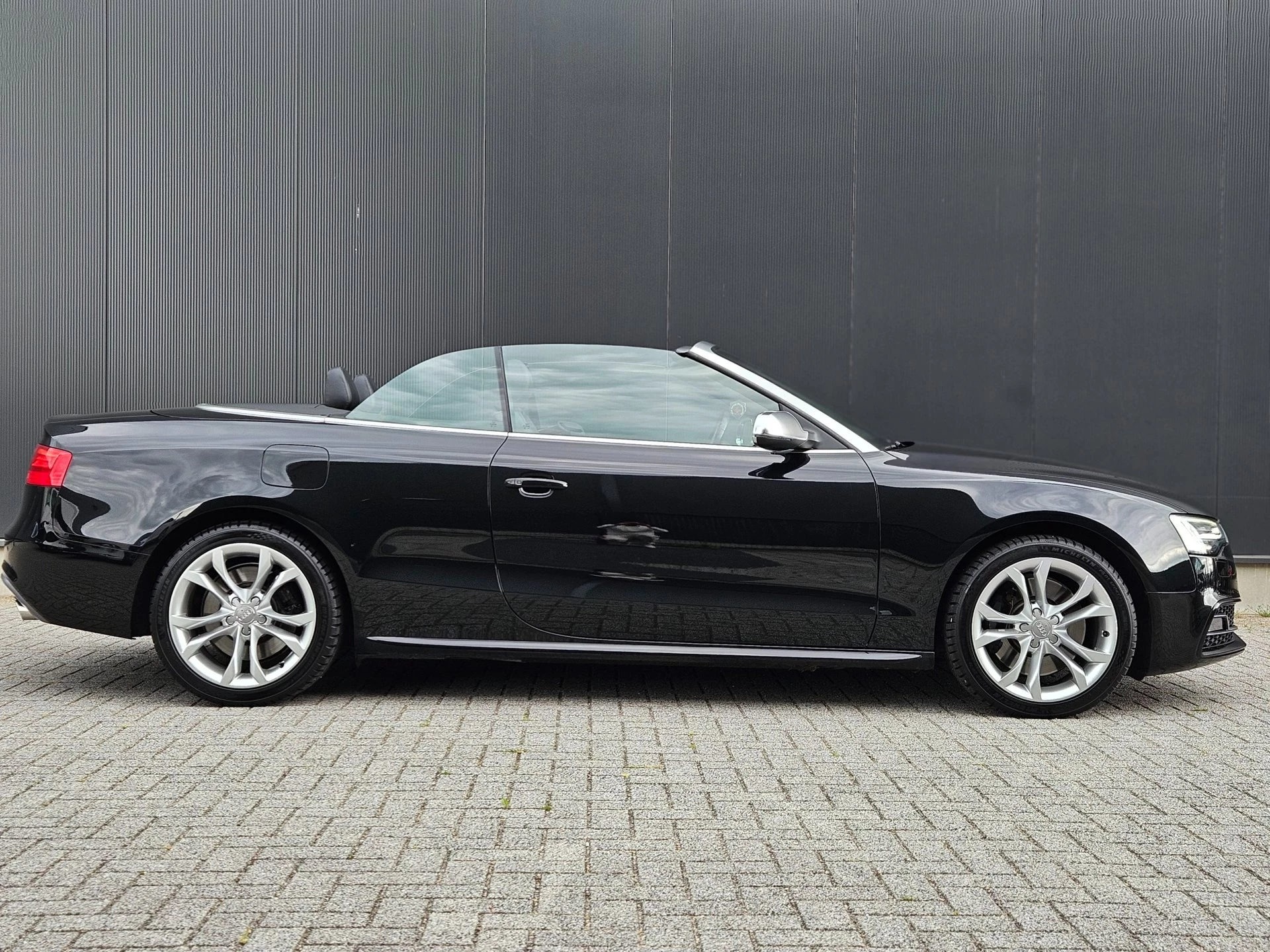 Hoofdafbeelding Audi S5