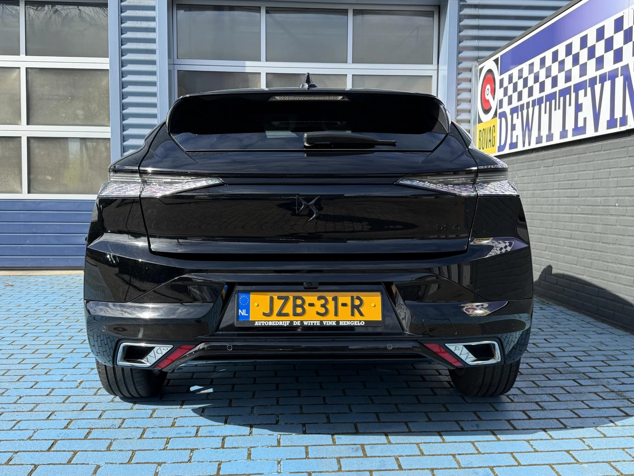 Hoofdafbeelding DS DS 4