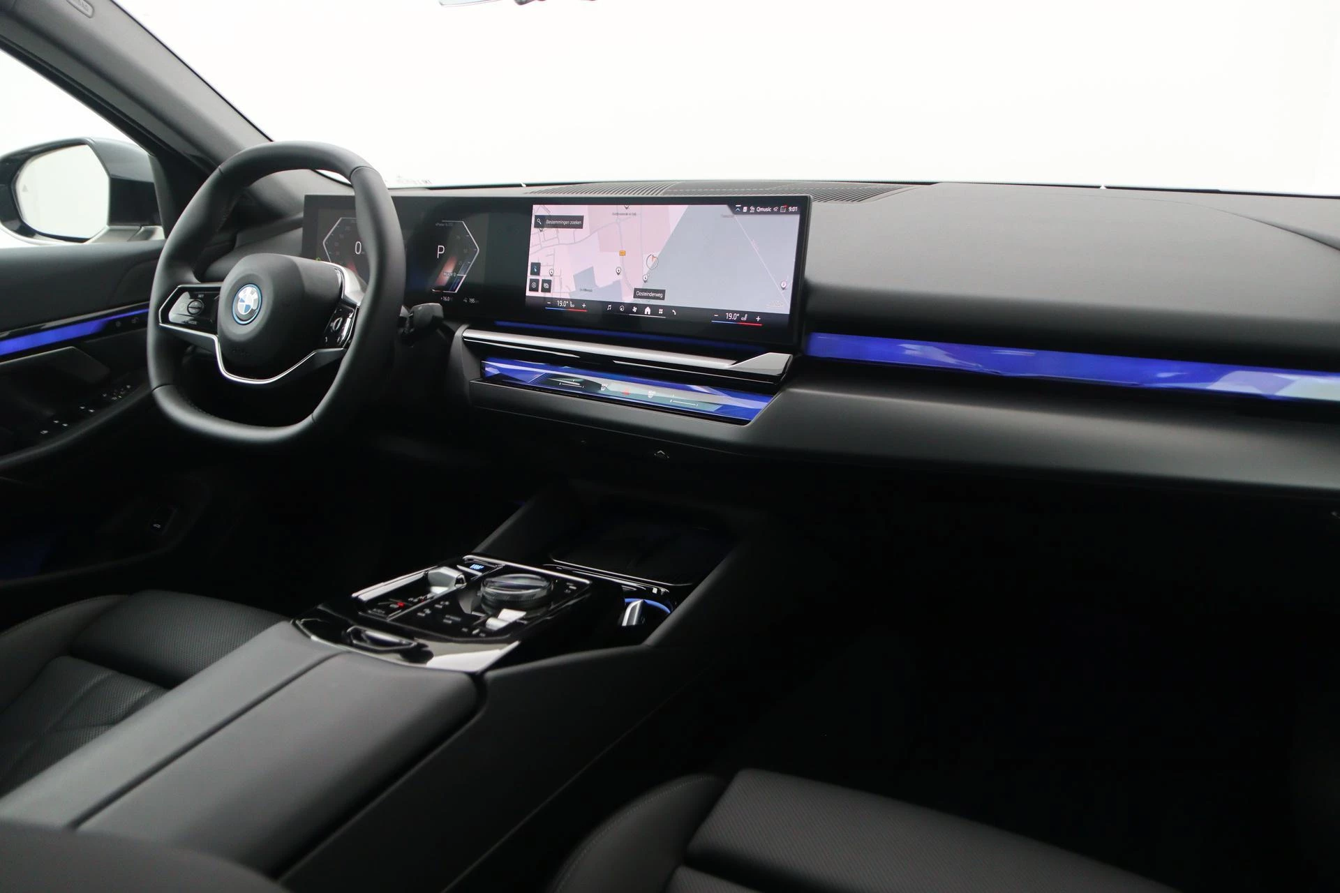 Hoofdafbeelding BMW i5