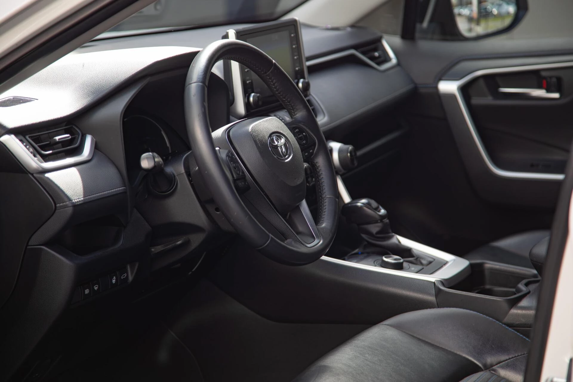 Hoofdafbeelding Toyota RAV4