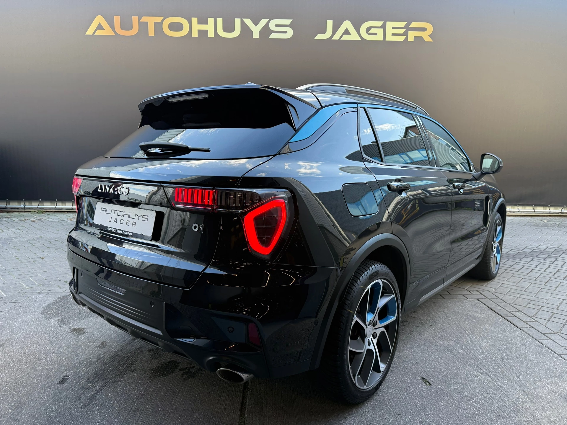 Hoofdafbeelding Lynk & Co 01