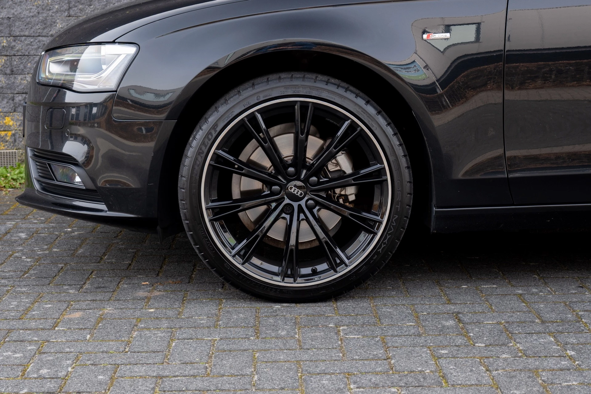 Hoofdafbeelding Audi A4