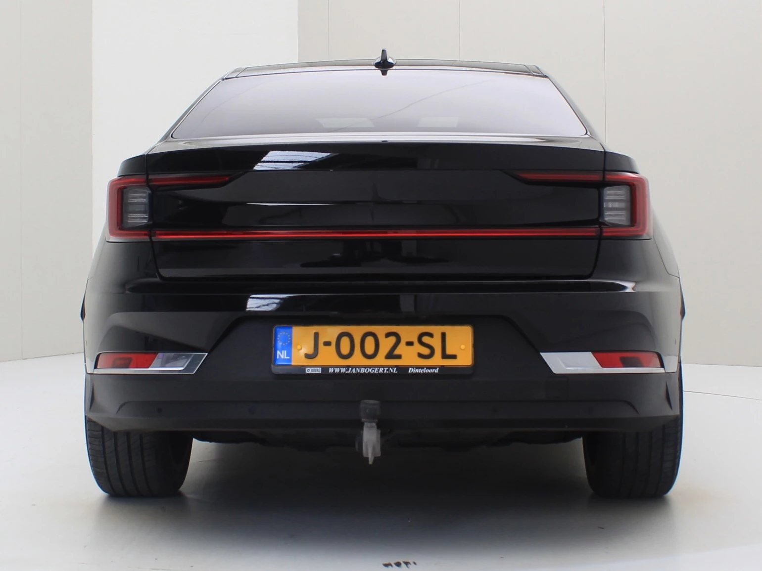 Hoofdafbeelding Polestar 2